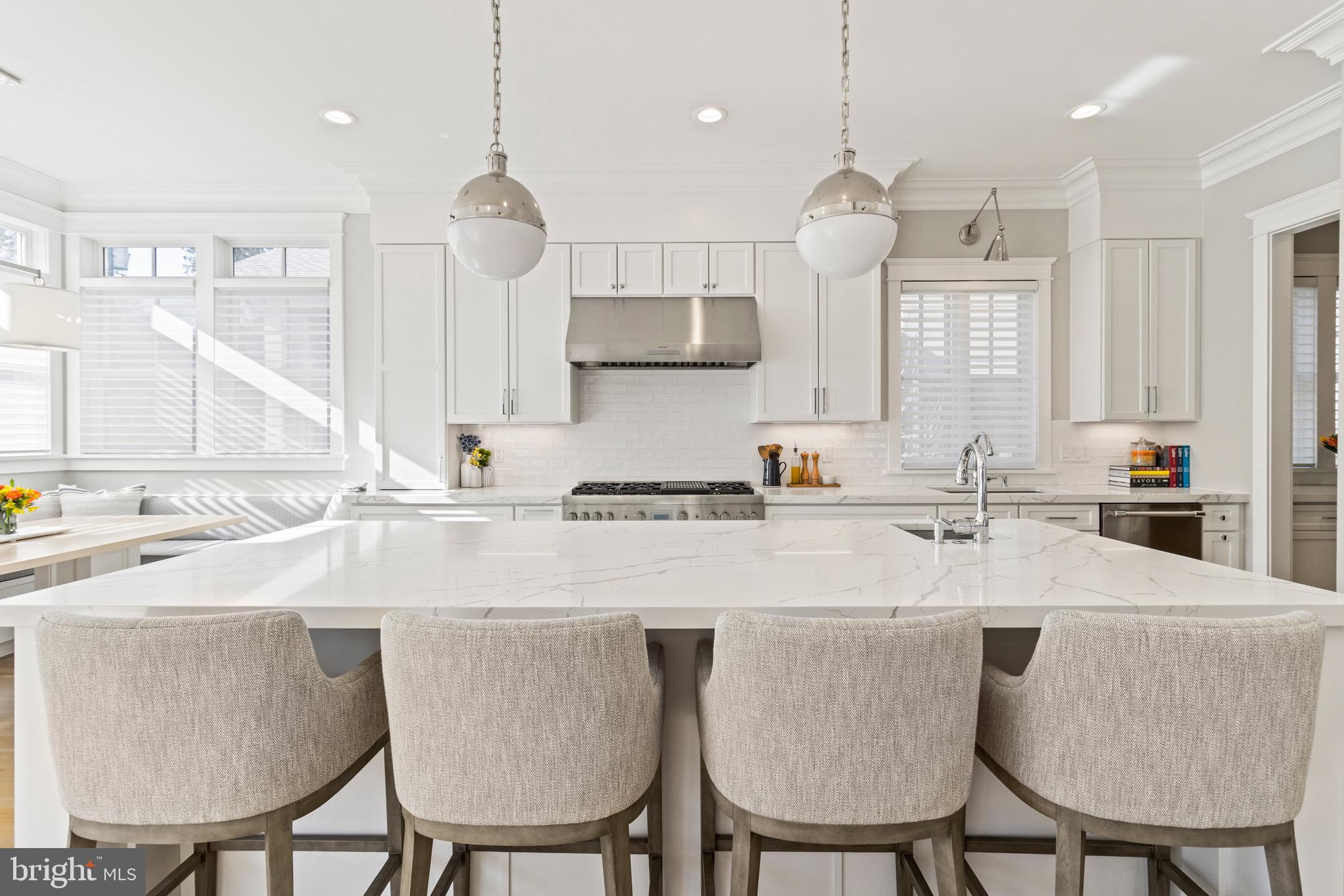 YORKTOWN - Residential