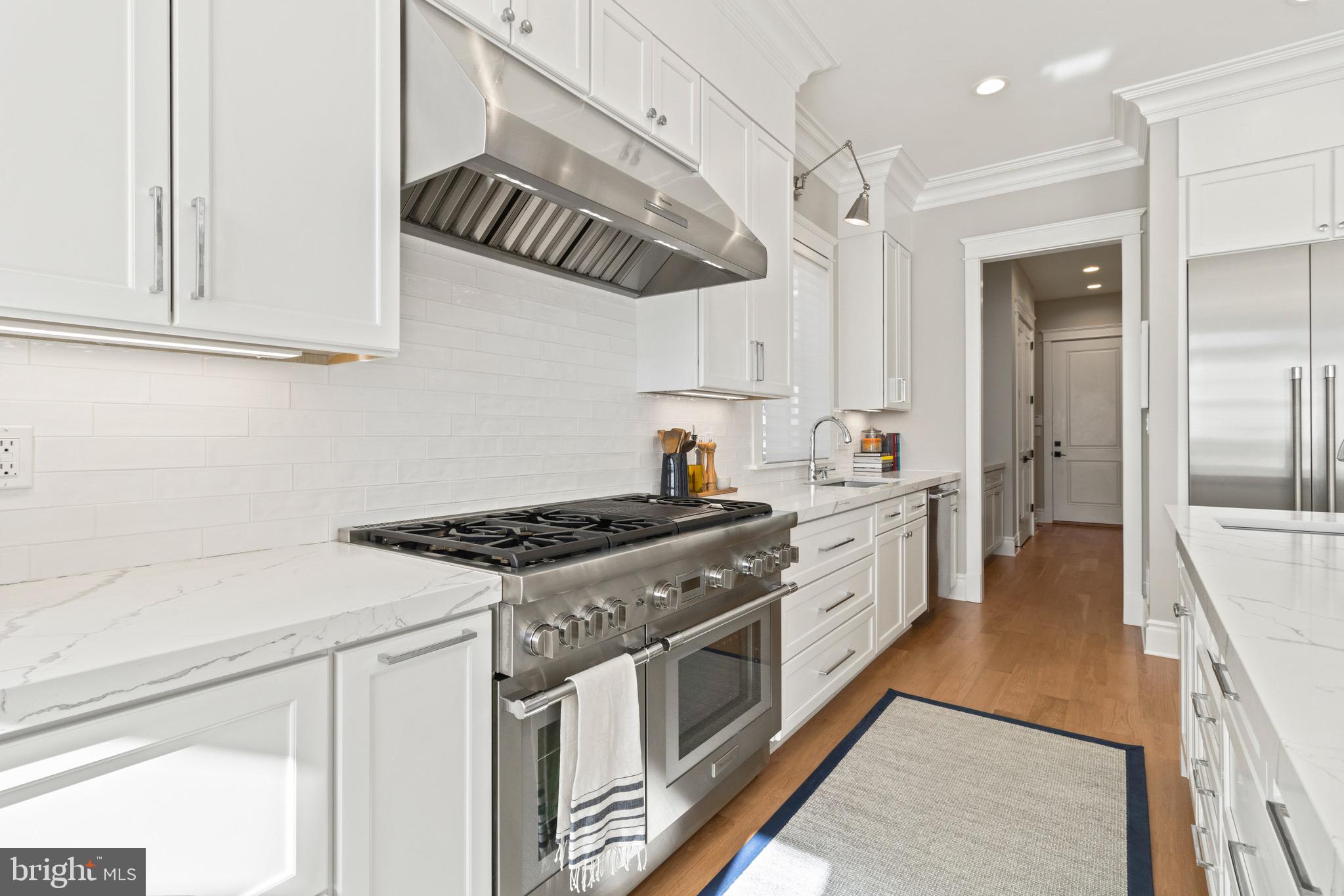 YORKTOWN - Residential