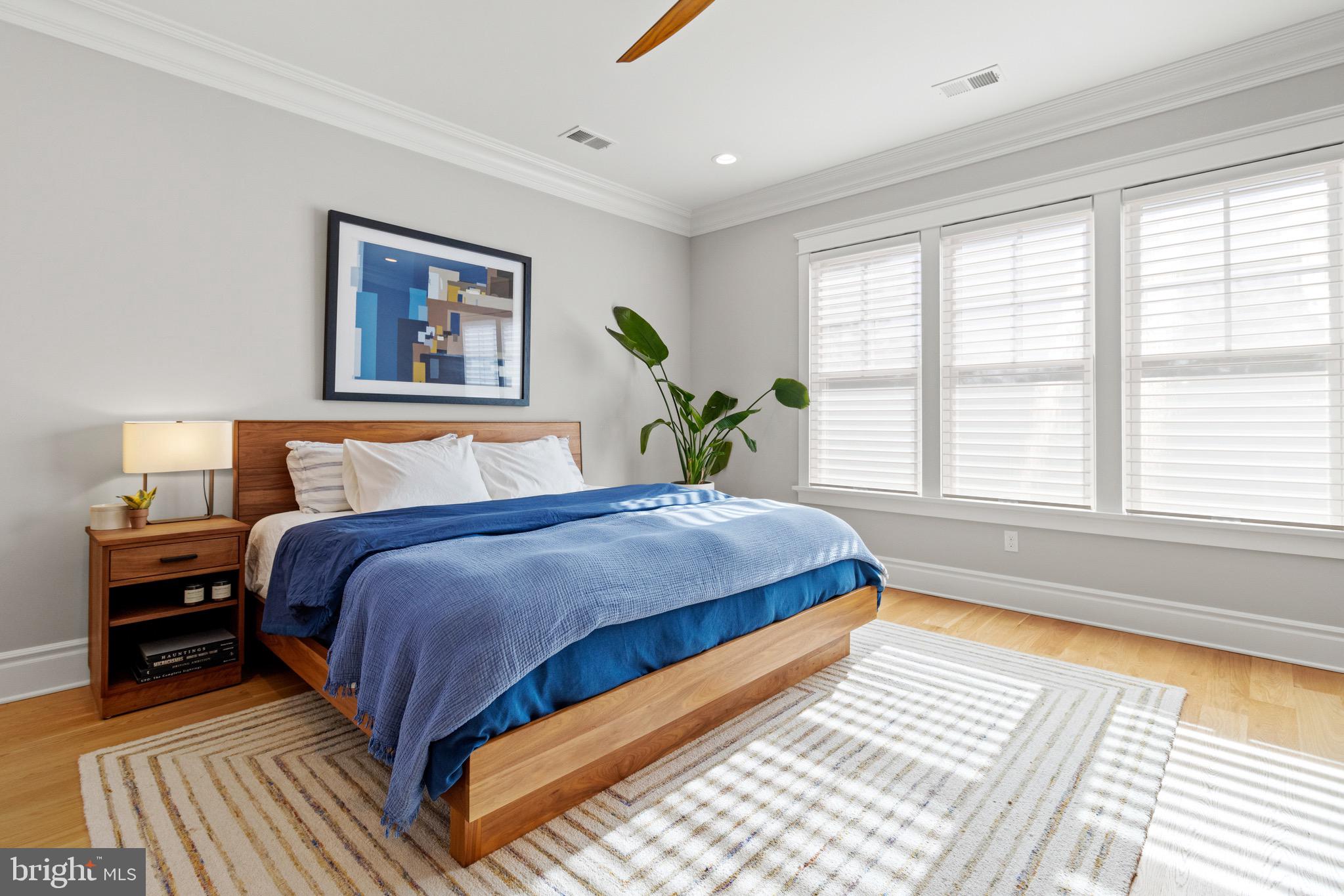 YORKTOWN - Residential