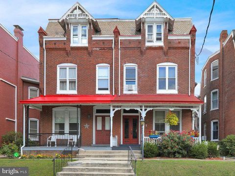 145 S 3RD STREET HAMBURG PA 19526