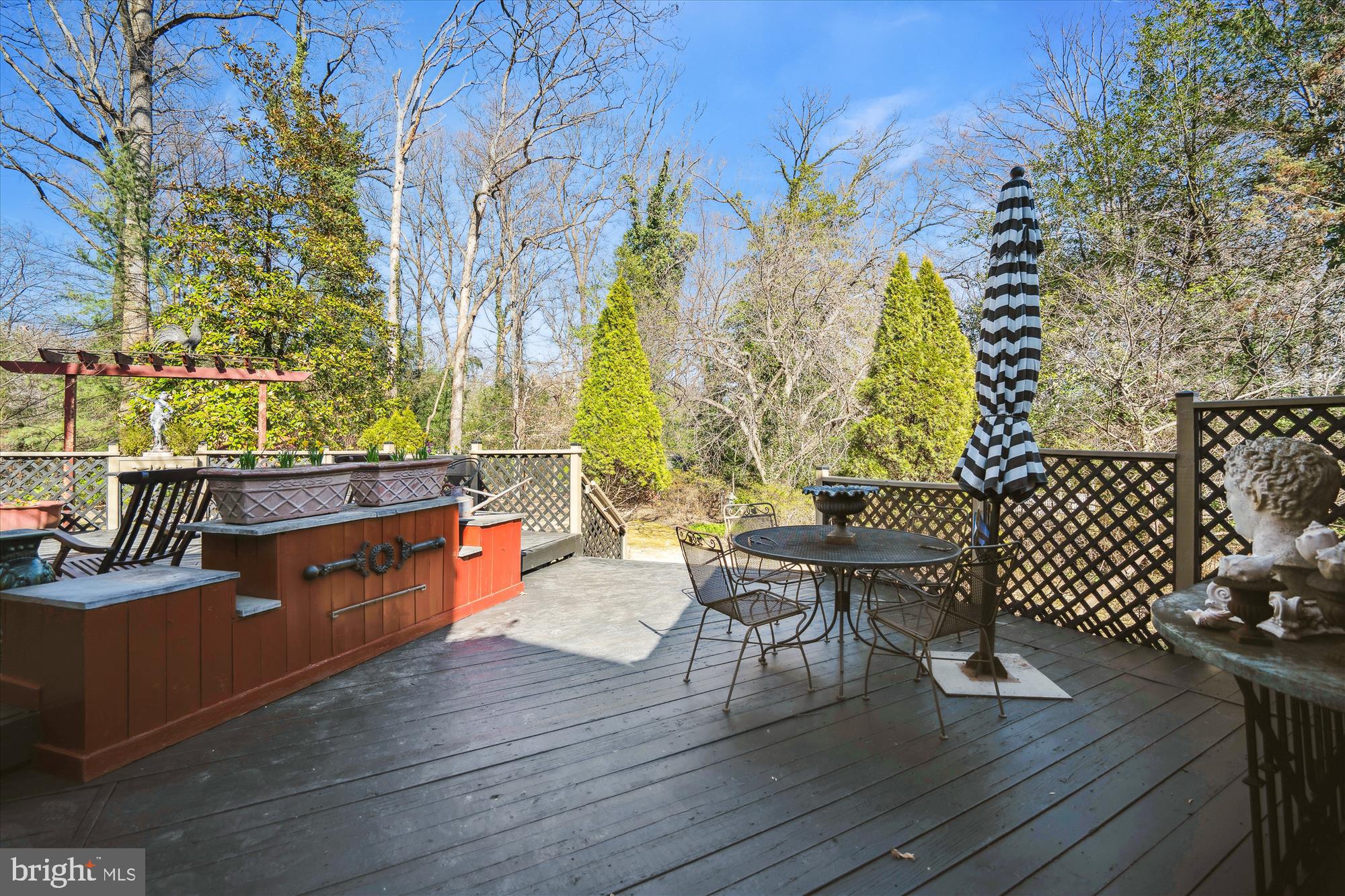 HILLANDALE - Residential