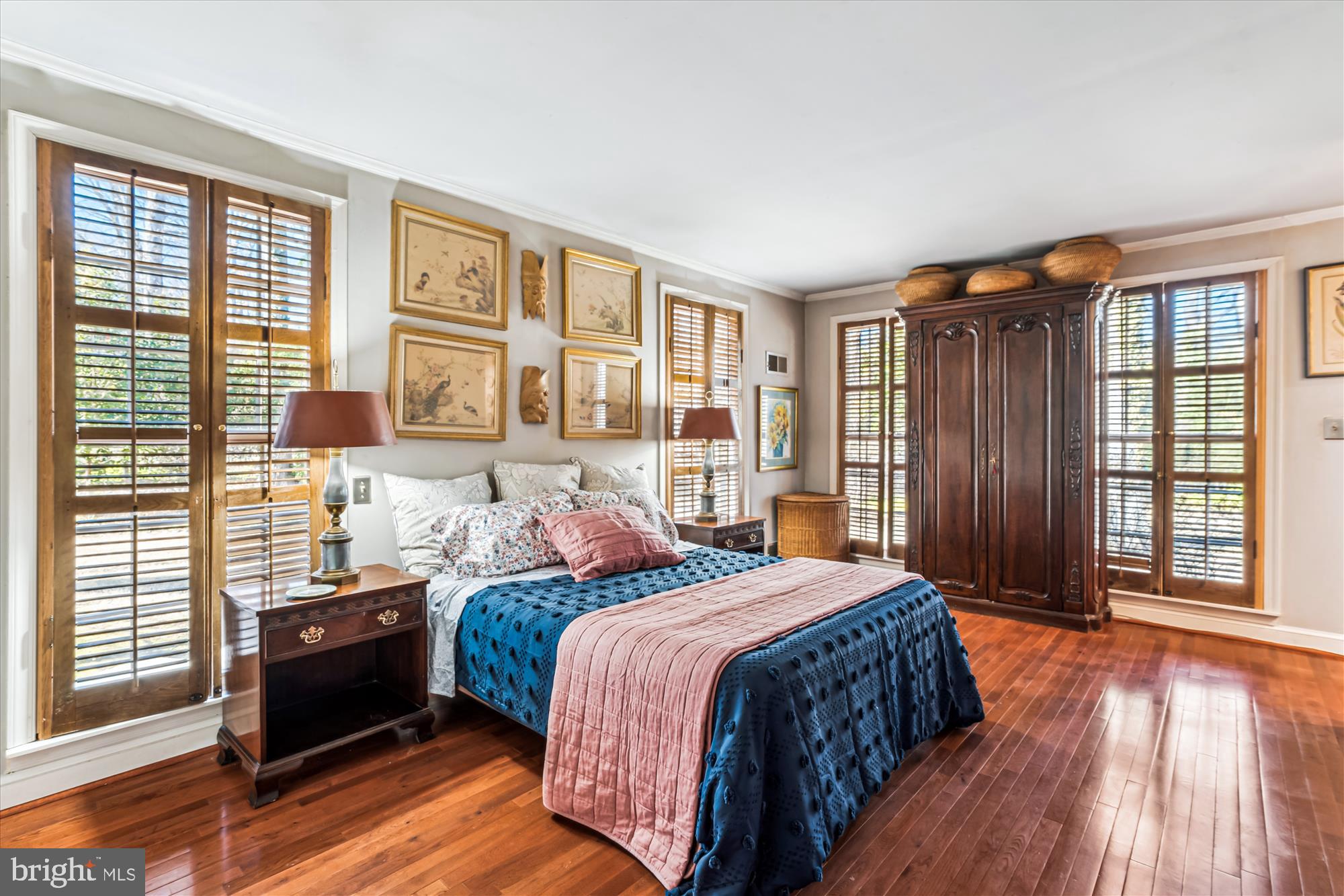 HILLANDALE - Residential