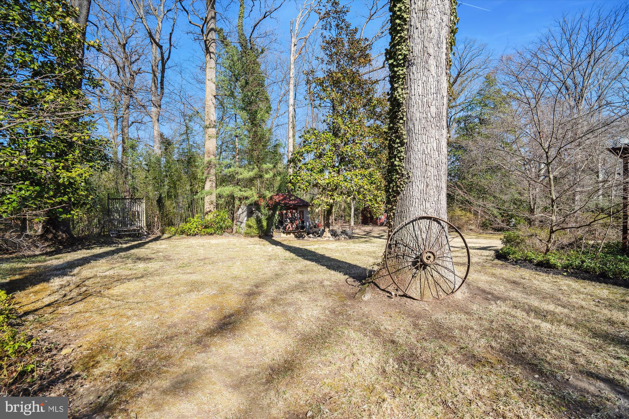 HILLANDALE - Residential