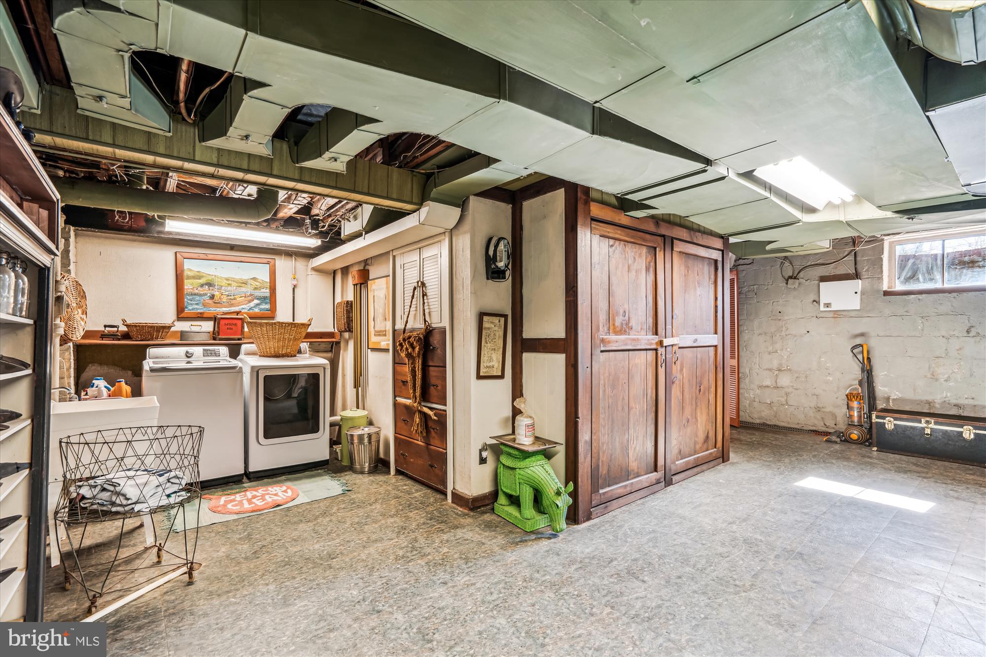 HILLANDALE - Residential