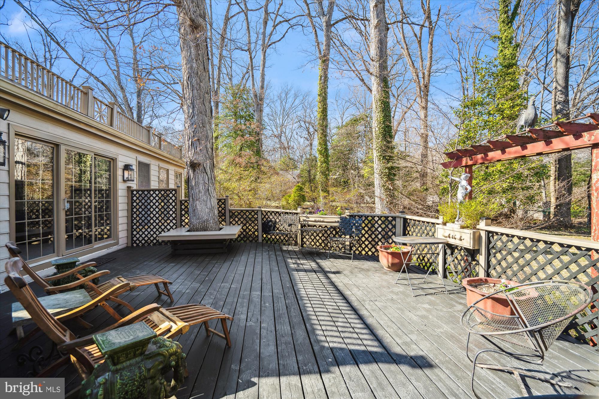 HILLANDALE - Residential