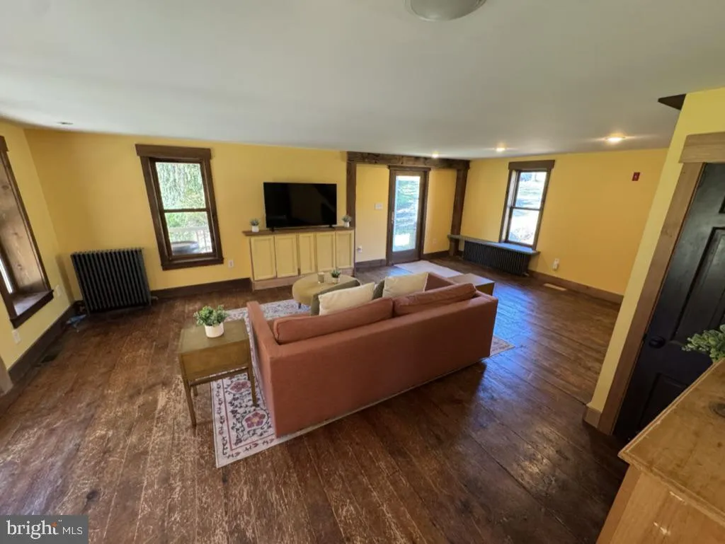 Coatesville, Pennsylvania 19320, United States, 3 Bedrooms Bedrooms, ,2 BathroomsBathrooms,Residential,Coming Soon,229209