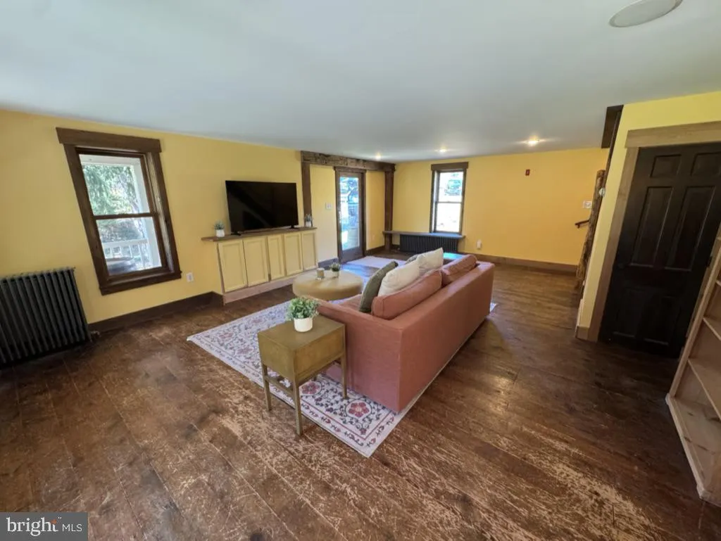 Coatesville, Pennsylvania 19320, United States, 3 Bedrooms Bedrooms, ,2 BathroomsBathrooms,Residential,Coming Soon,229209