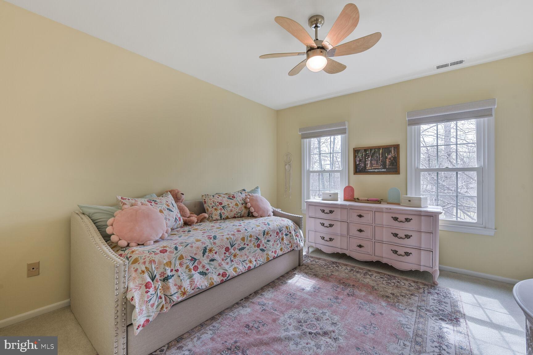 BURKE CENTRE - Residential