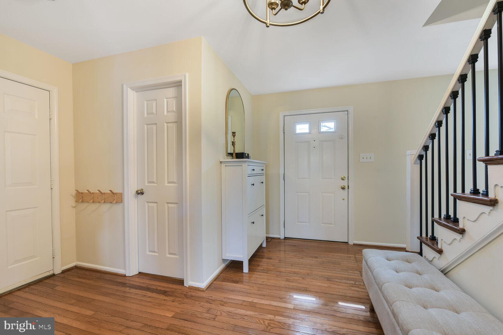 BURKE CENTRE - Residential