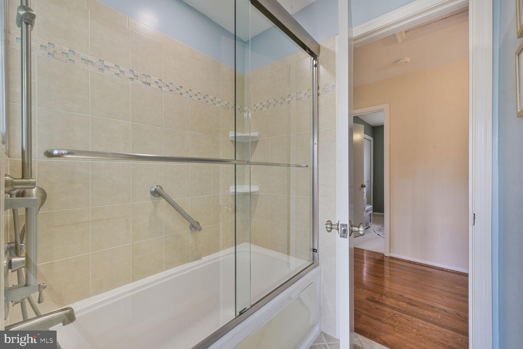 BURKE CENTRE - Residential