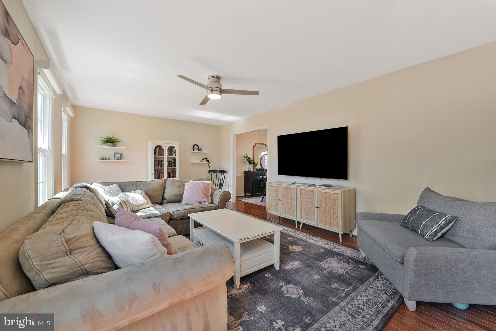 BURKE CENTRE - Residential