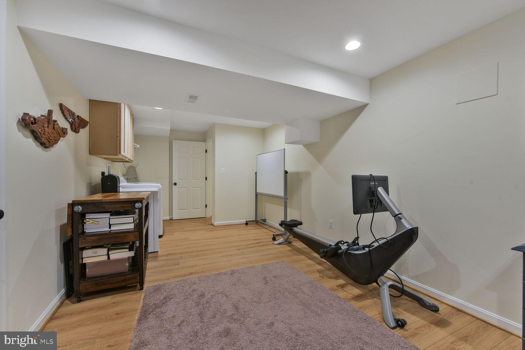 BURKE CENTRE - Residential