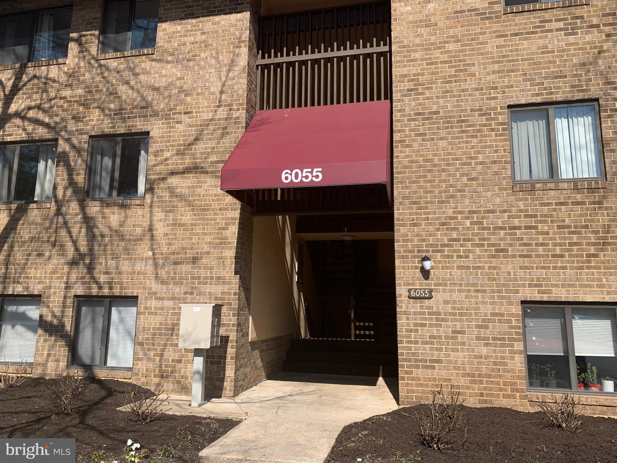 VILLAGE OF LONG REACH - Residential