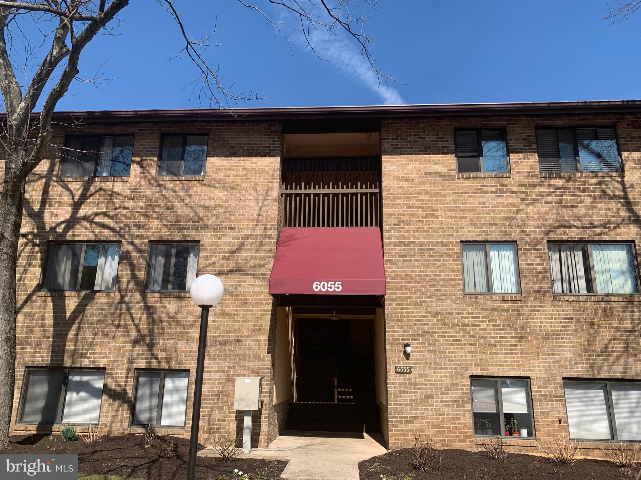 VILLAGE OF LONG REACH - Residential