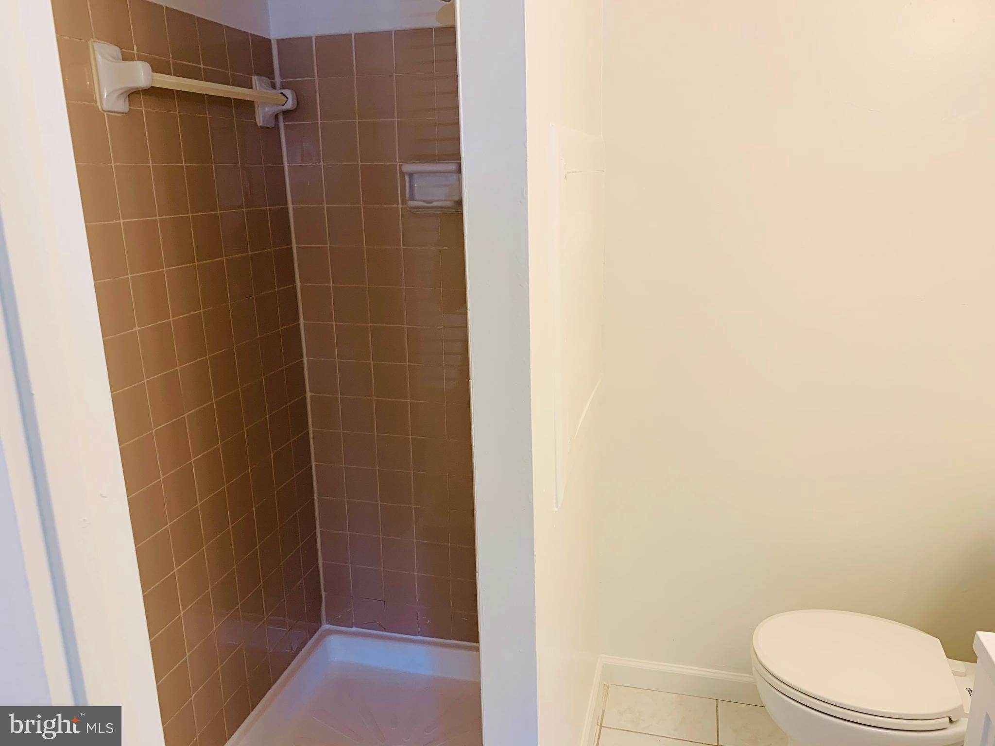 VILLAGE OF LONG REACH - Residential