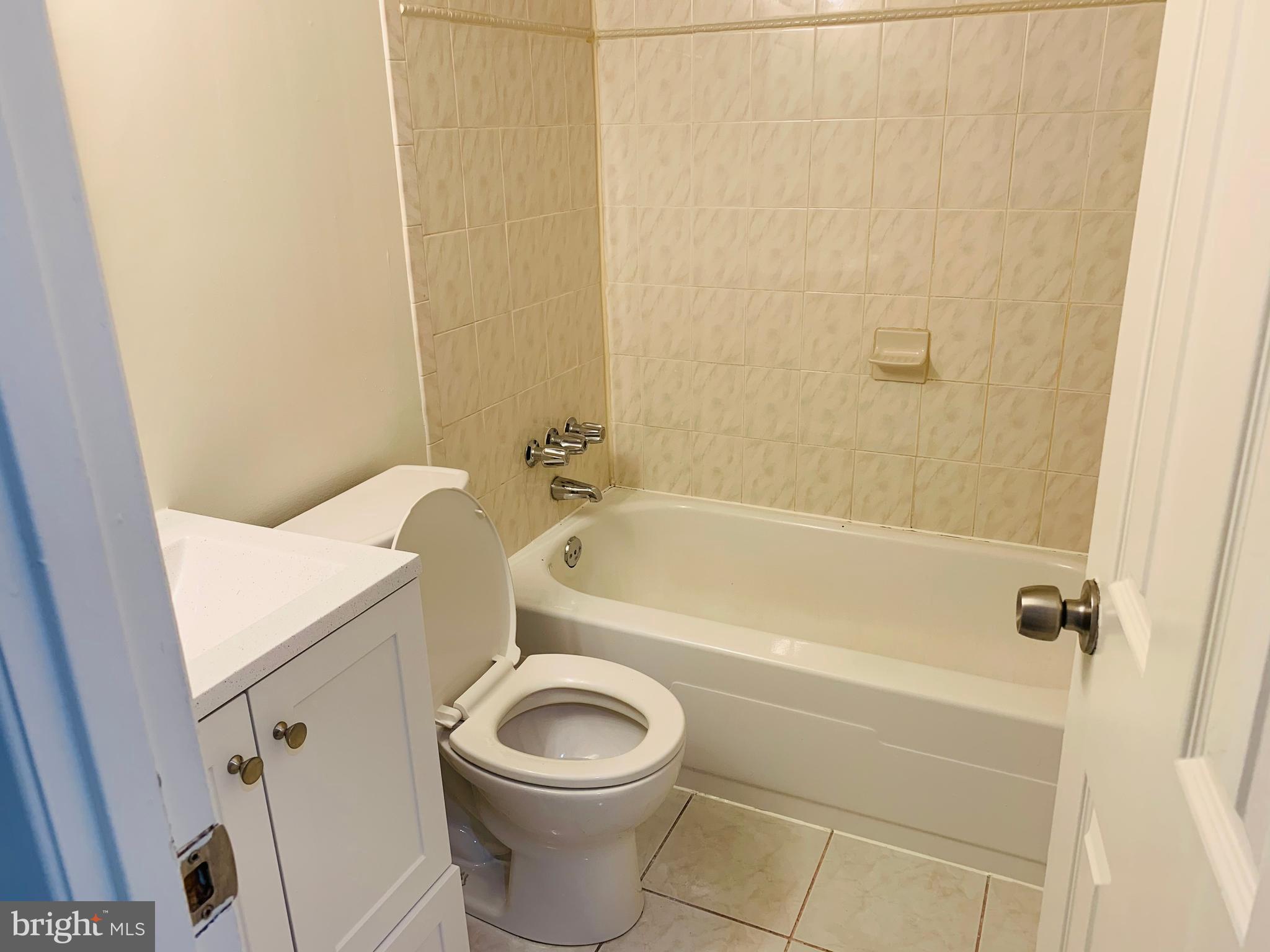 VILLAGE OF LONG REACH - Residential