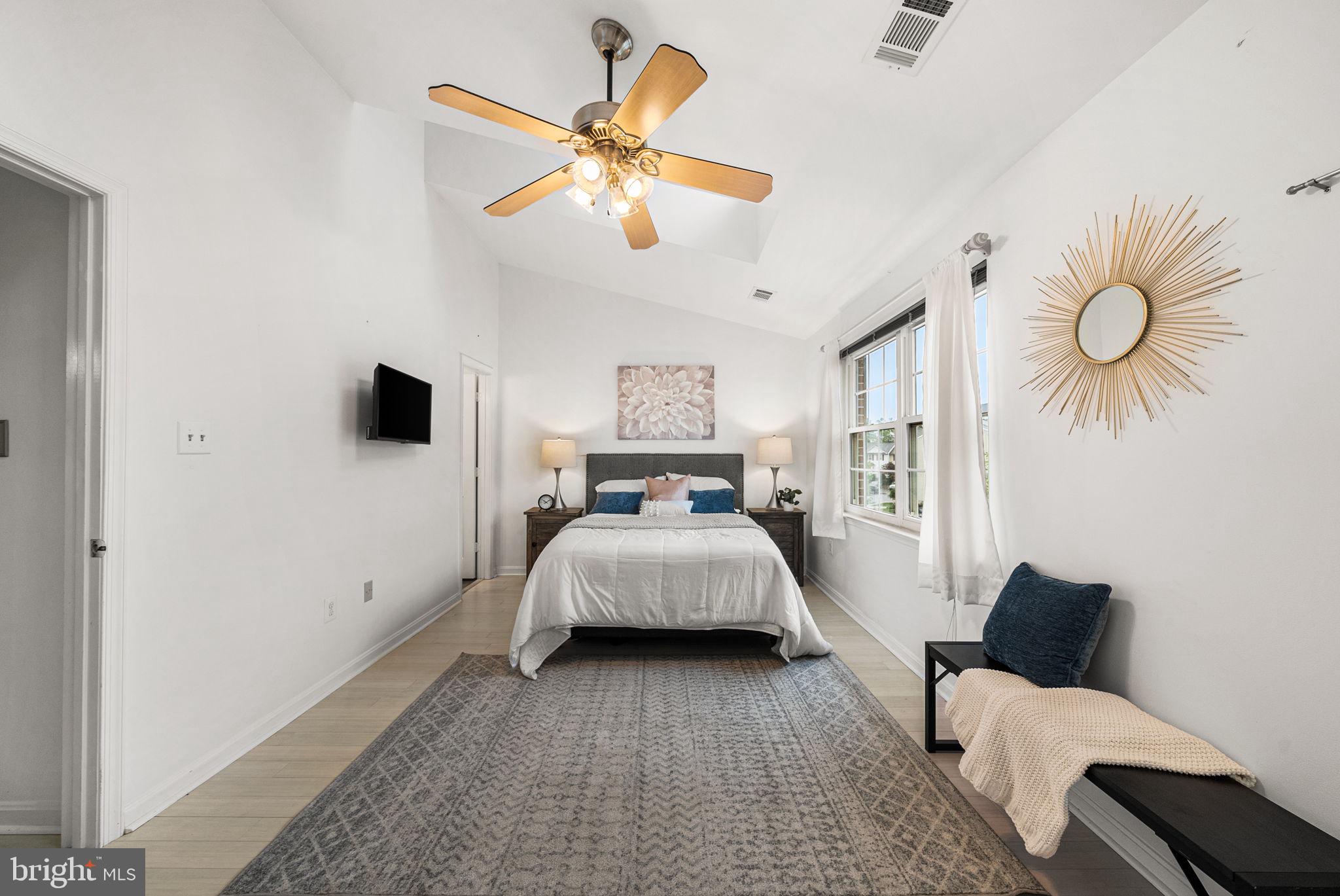 PARADISE/BULL RUN - Residential