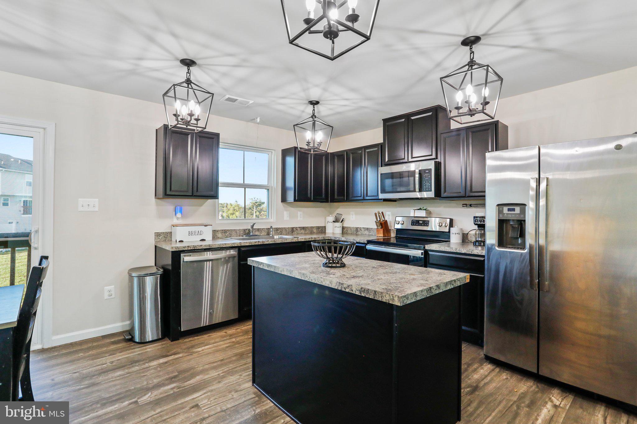 STONECREST - Residential