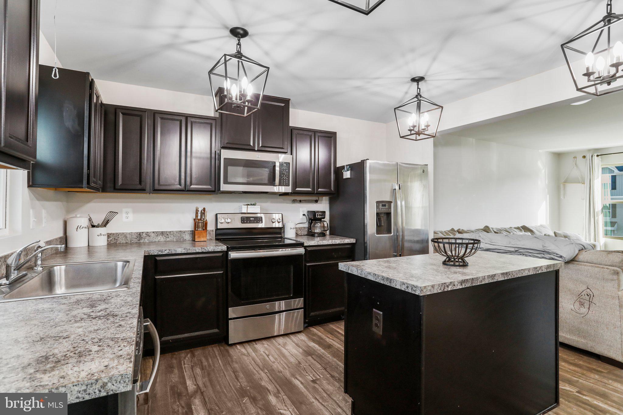 STONECREST - Residential