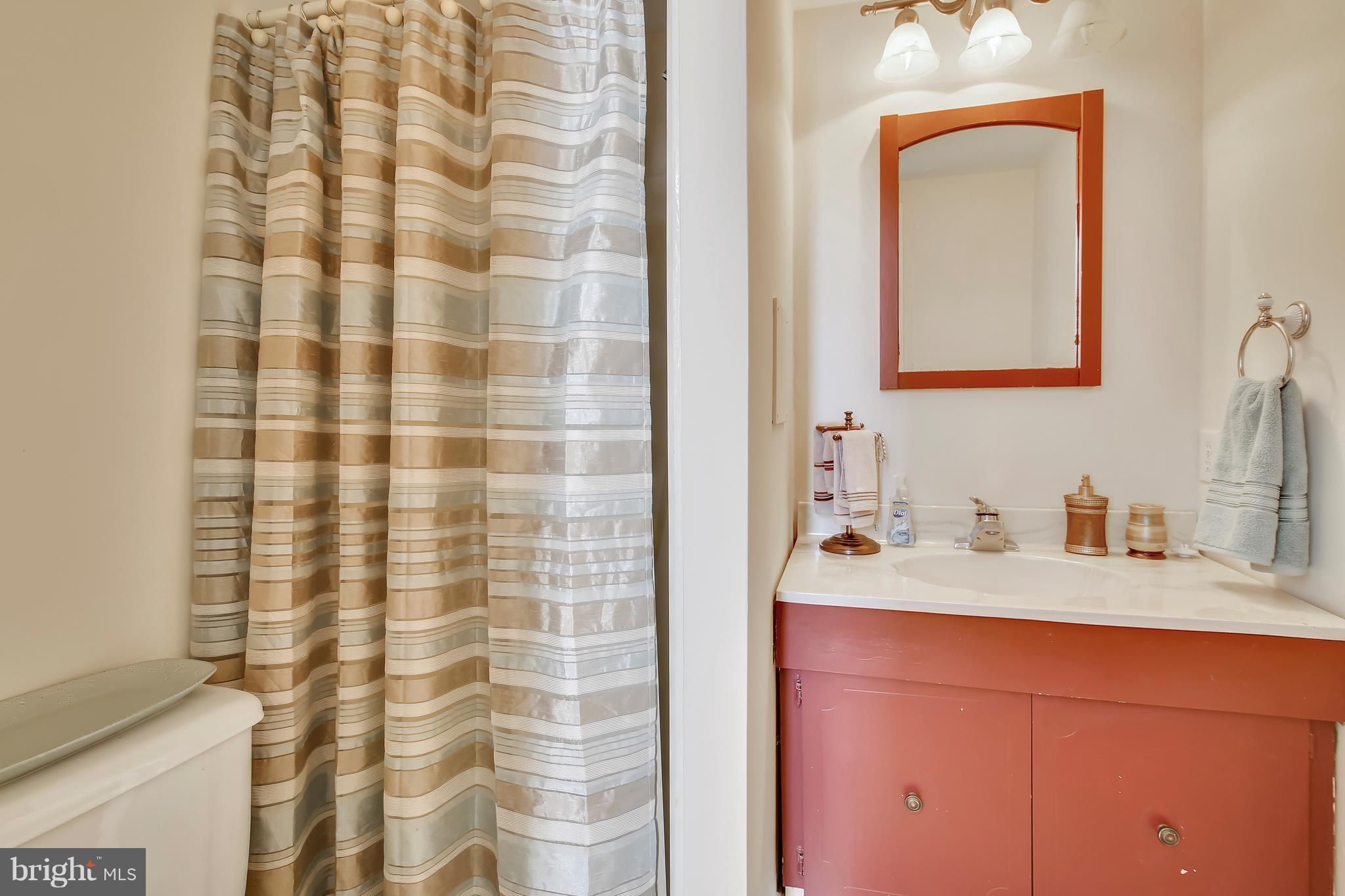 FRIENDLY ACRES - Residential