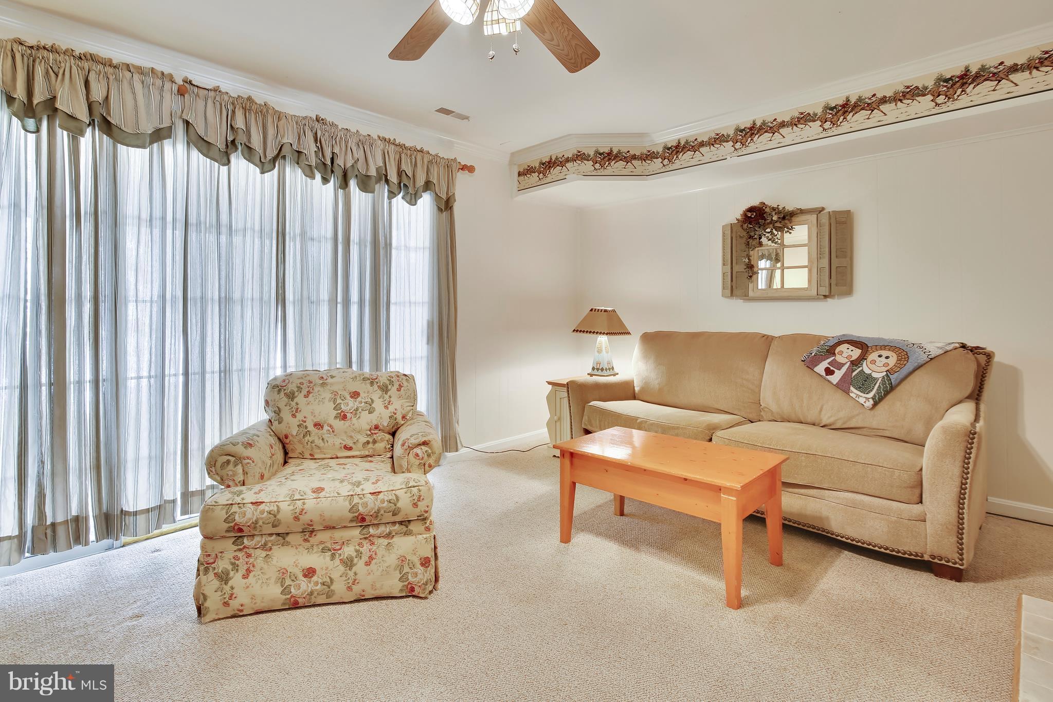 FRIENDLY ACRES - Residential