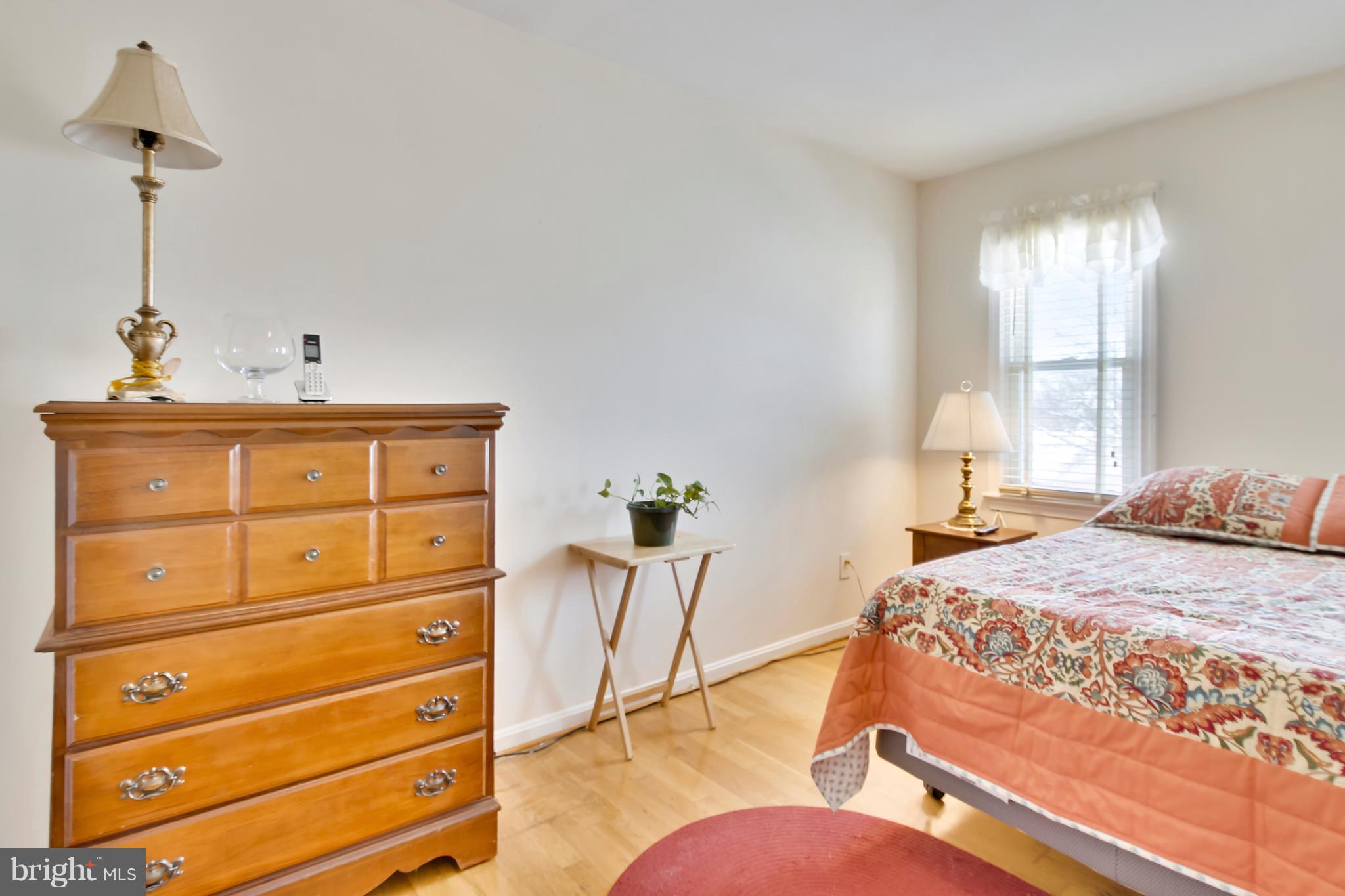 FRIENDLY ACRES - Residential