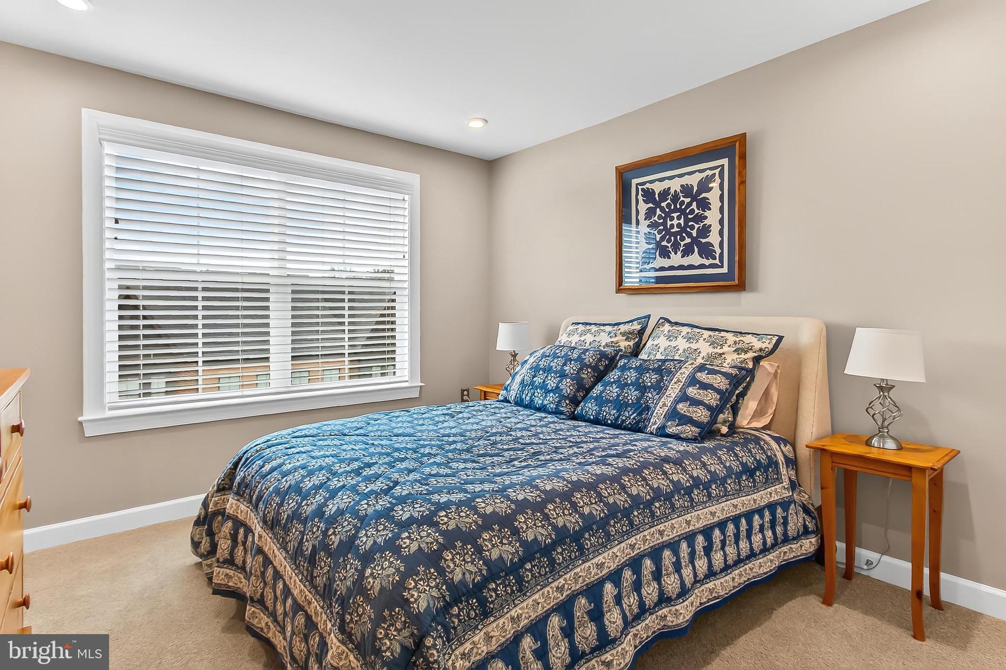 PENDER OAKS - Residential