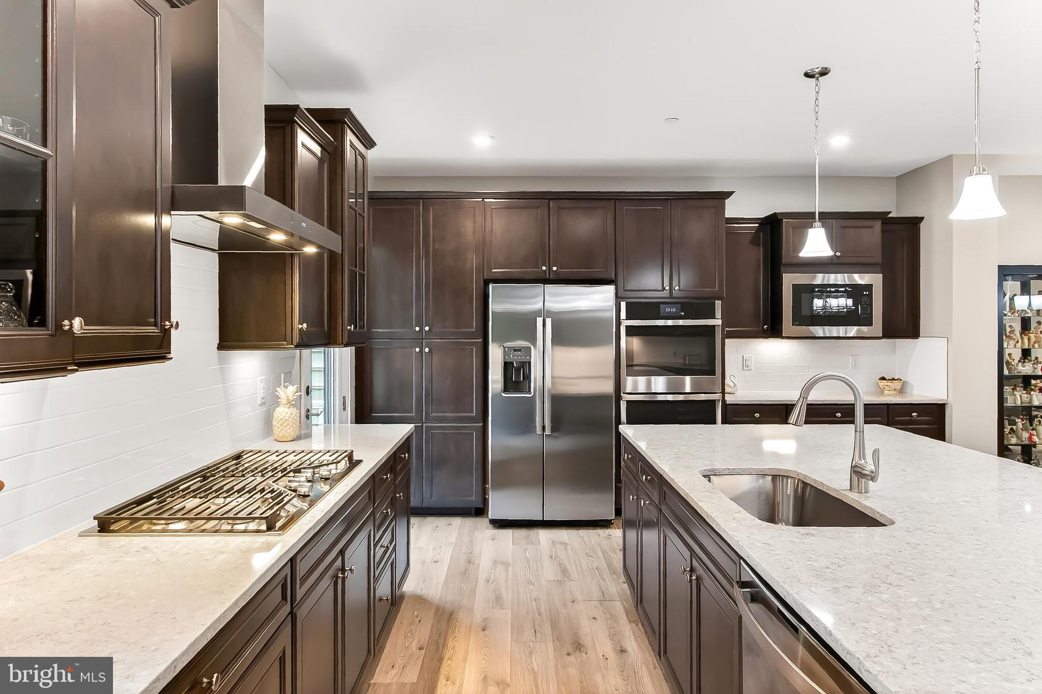 PENDER OAKS - Residential