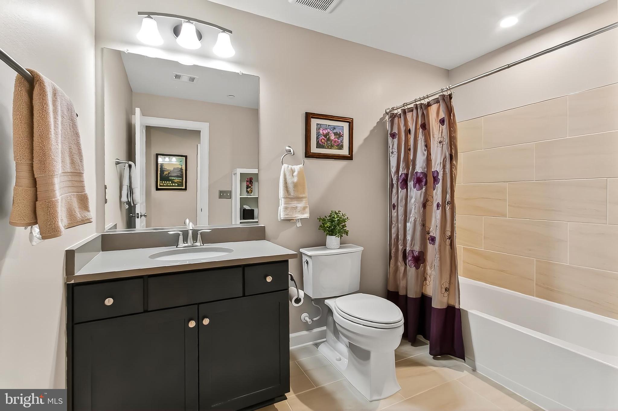 PENDER OAKS - Residential