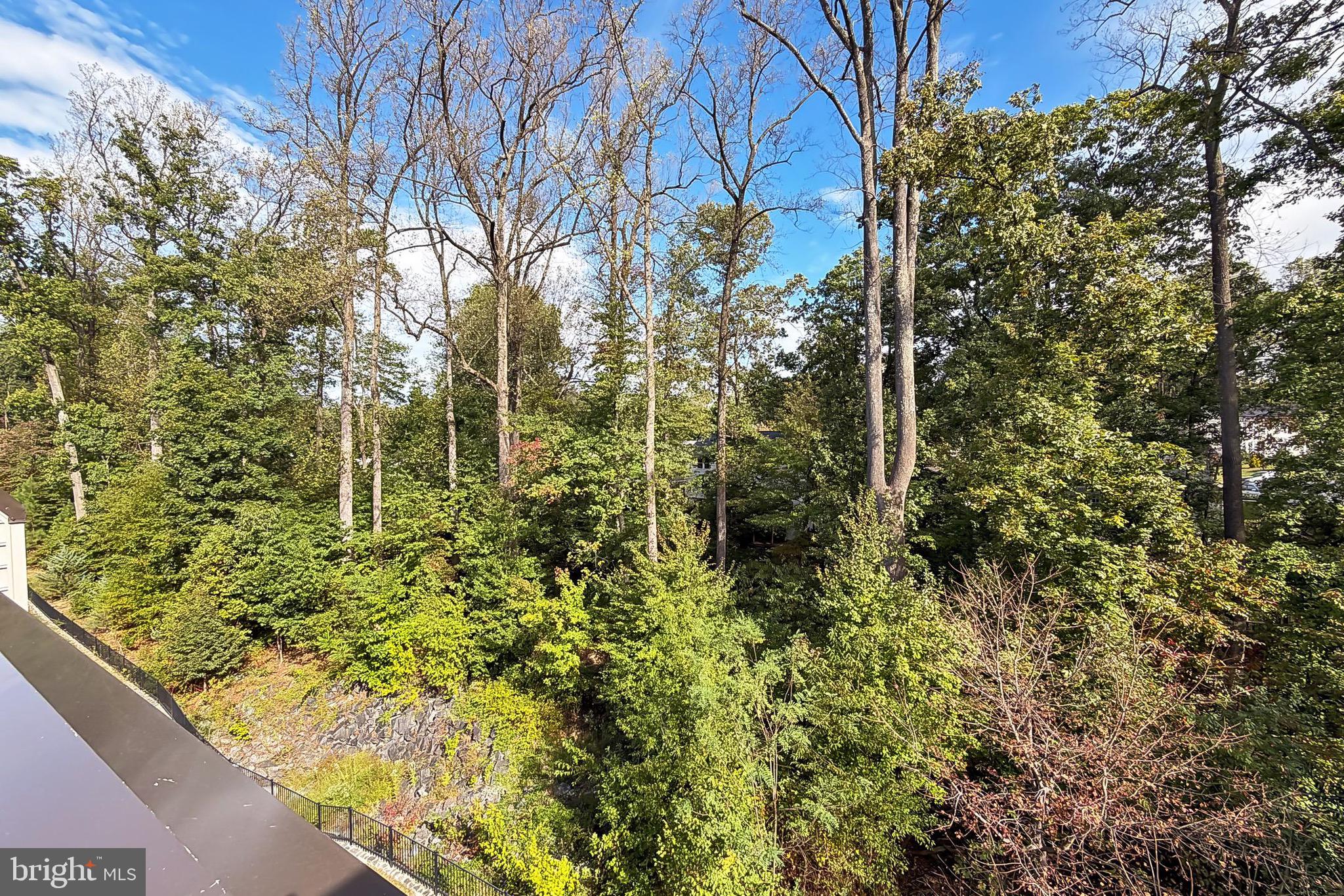 PENDER OAKS - Residential