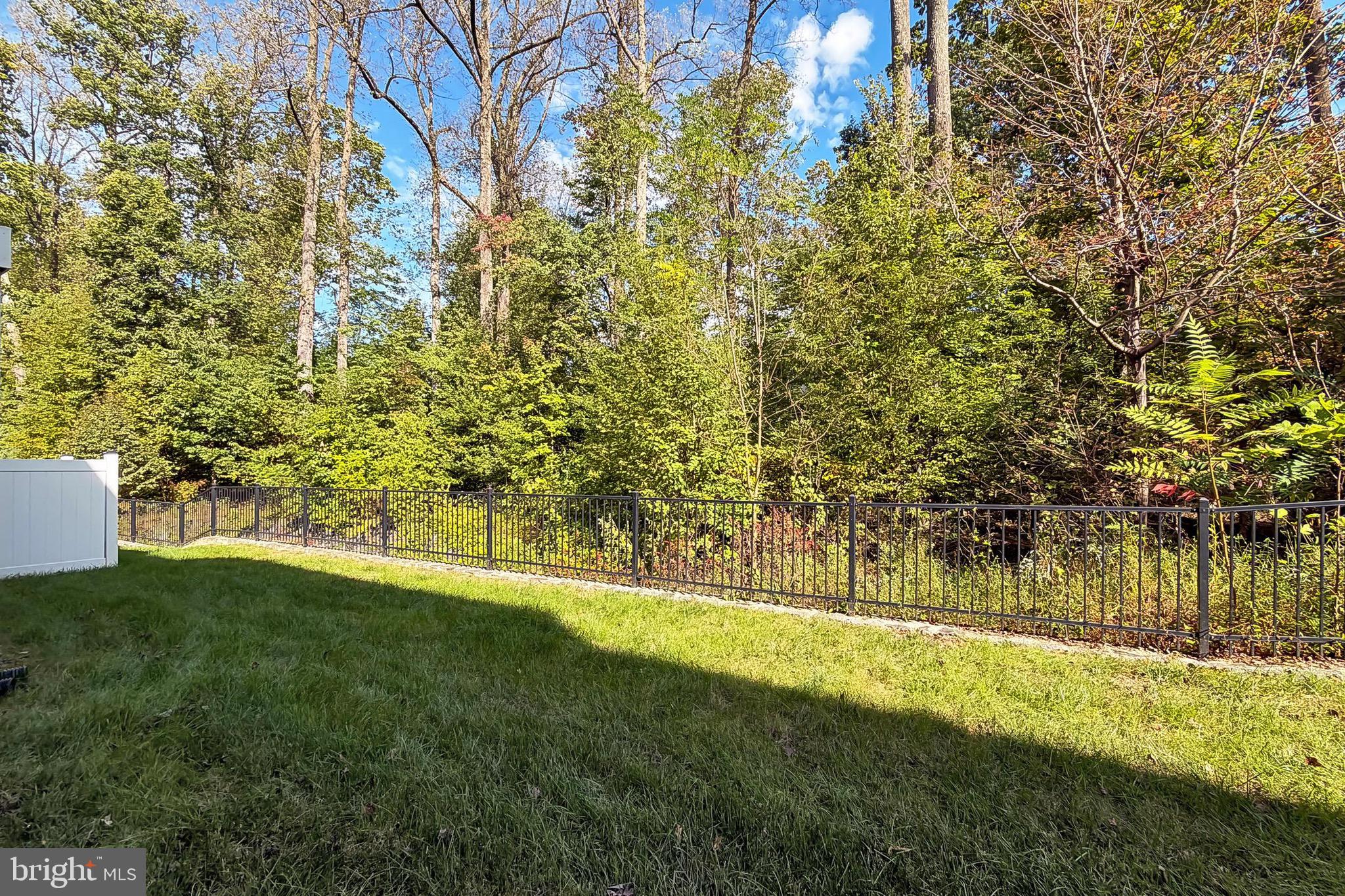 PENDER OAKS - Residential