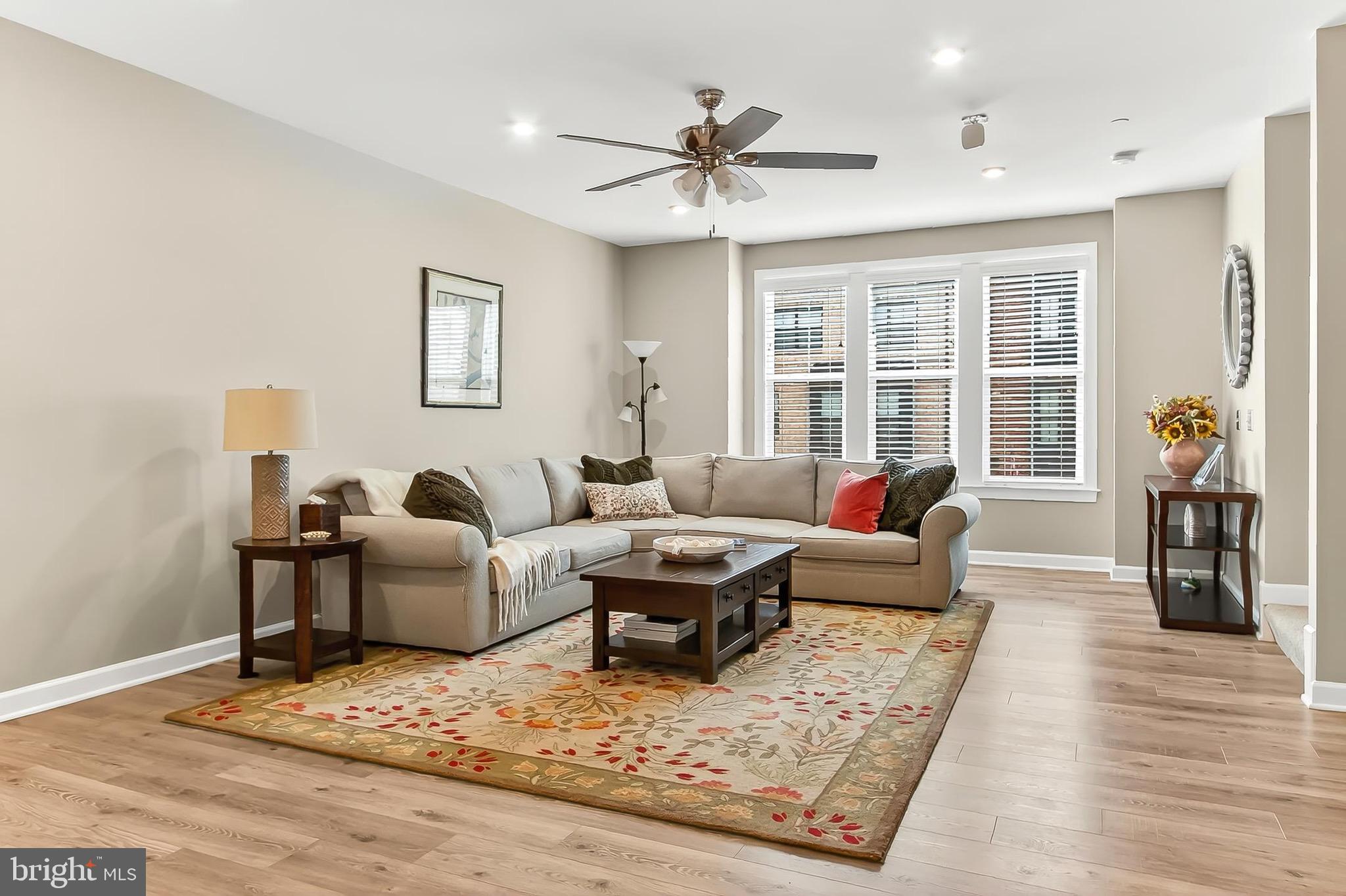 PENDER OAKS - Residential