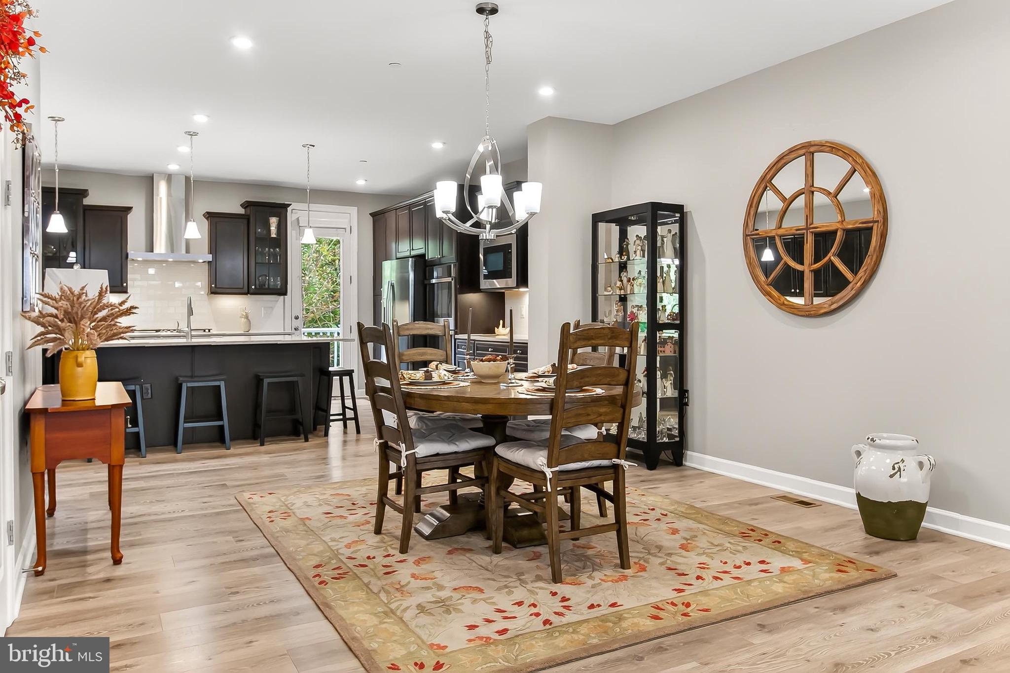 PENDER OAKS - Residential