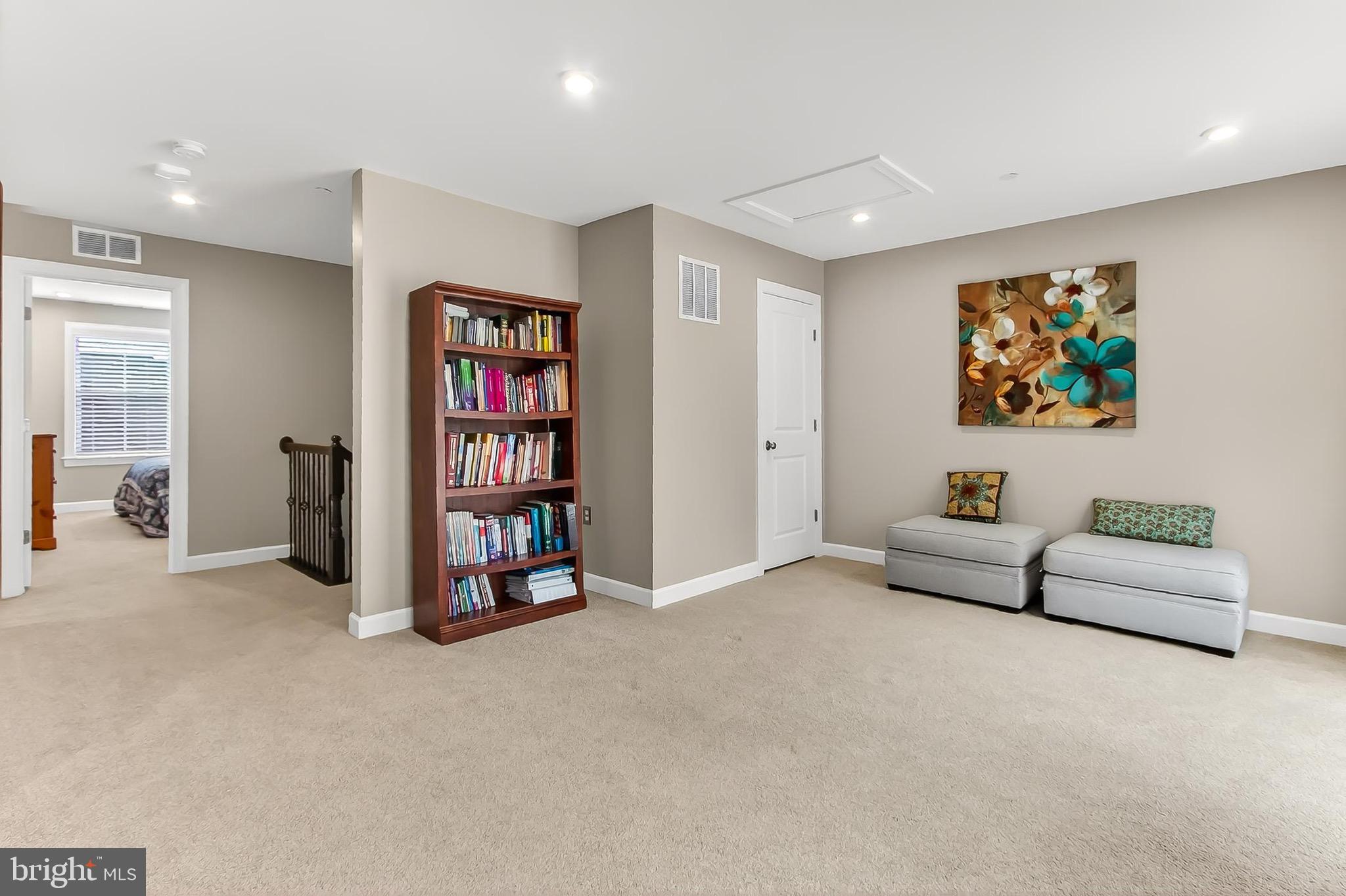 PENDER OAKS - Residential