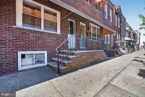 Townhouse For Sale - 1008 Snyder Avenue<br/> PHILADELPHIA, PA 19148