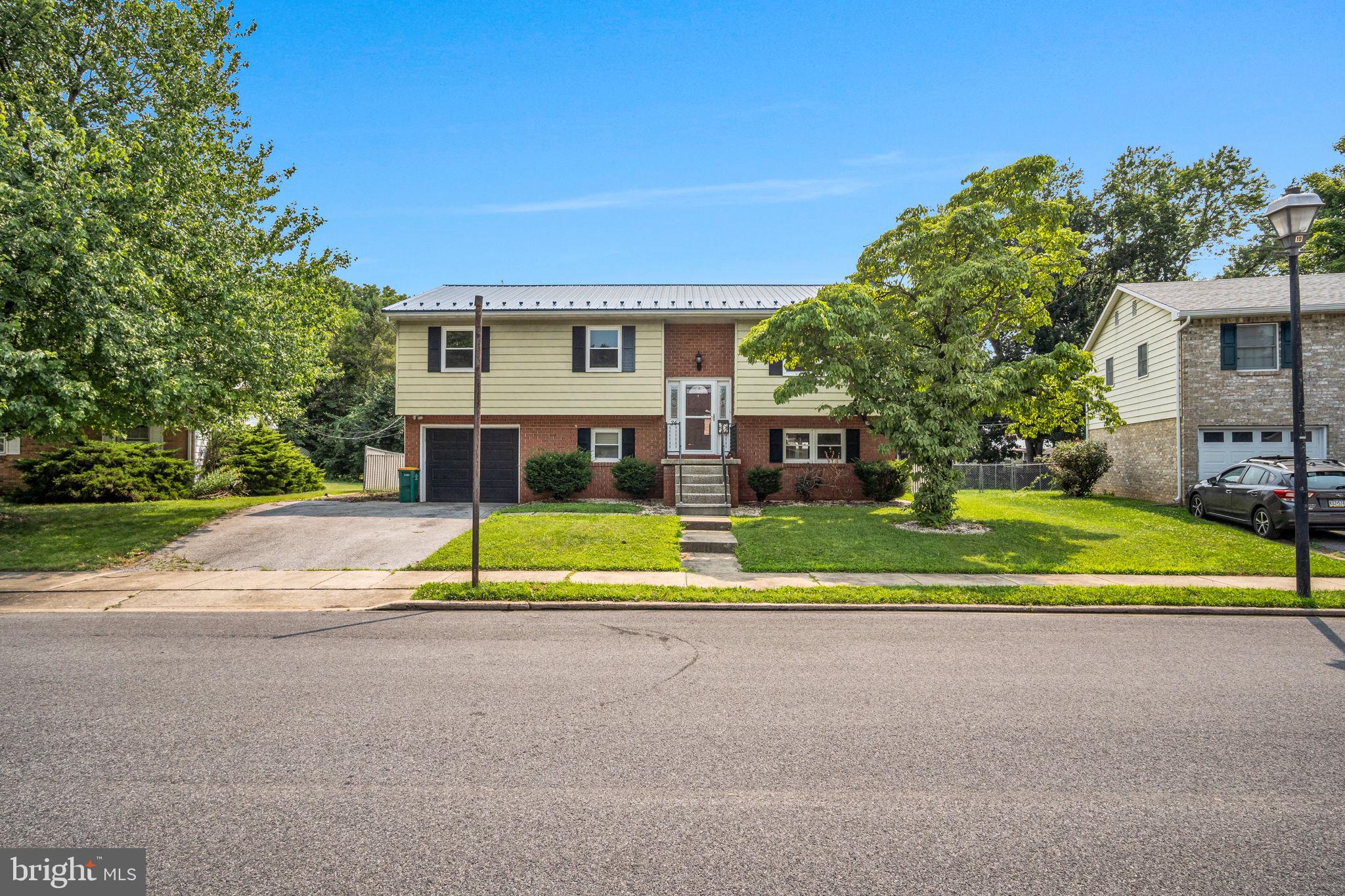 36 EDGELEA DRIVE