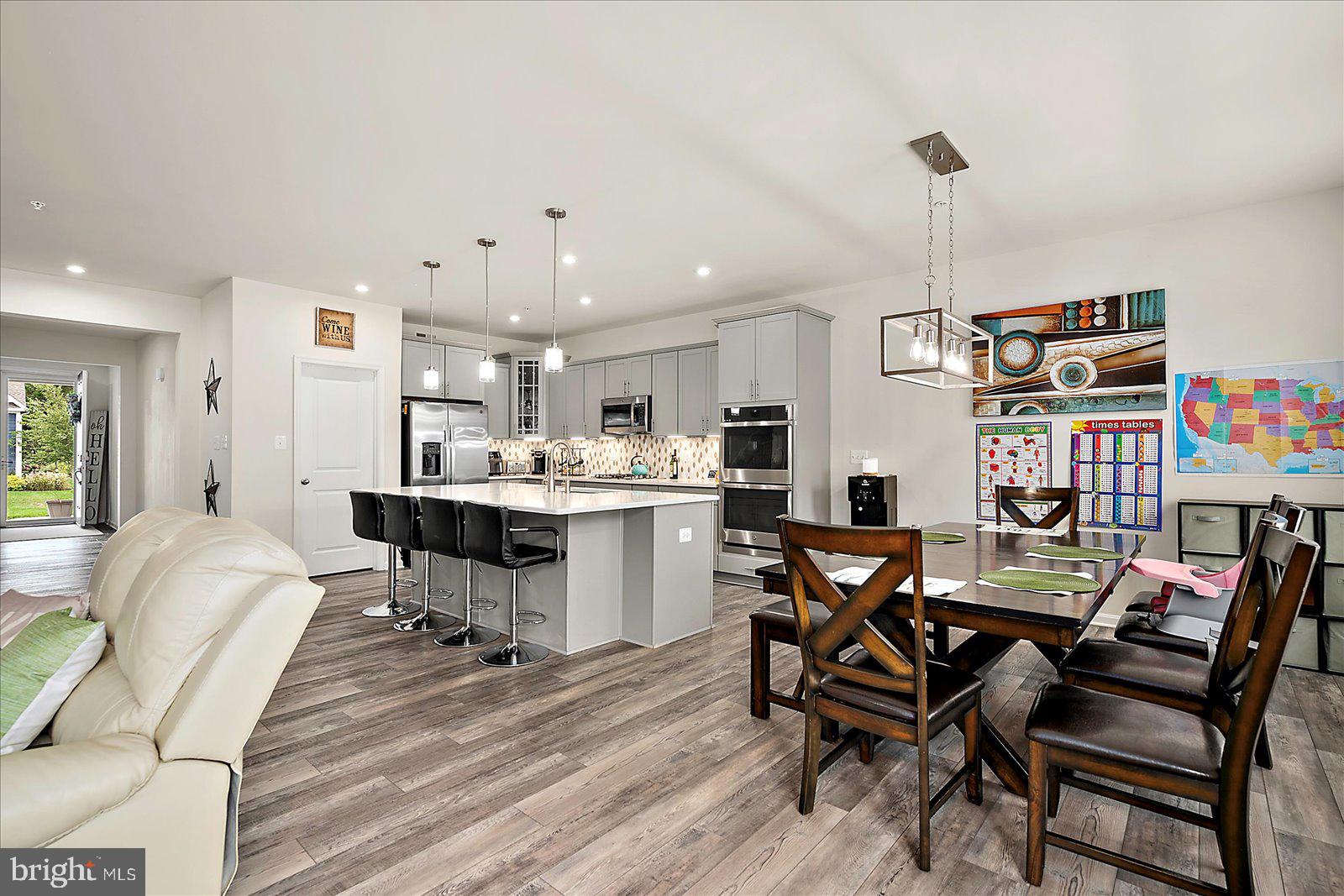 GLEN RIDDLE - Residential