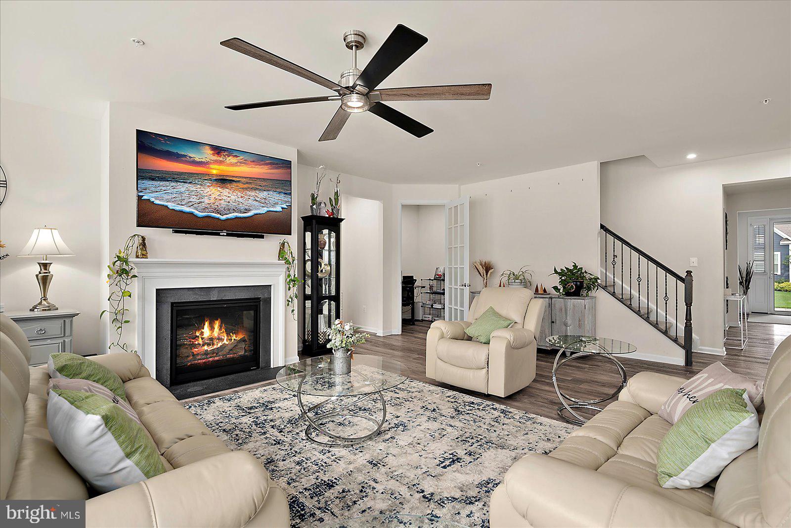 GLEN RIDDLE - Residential