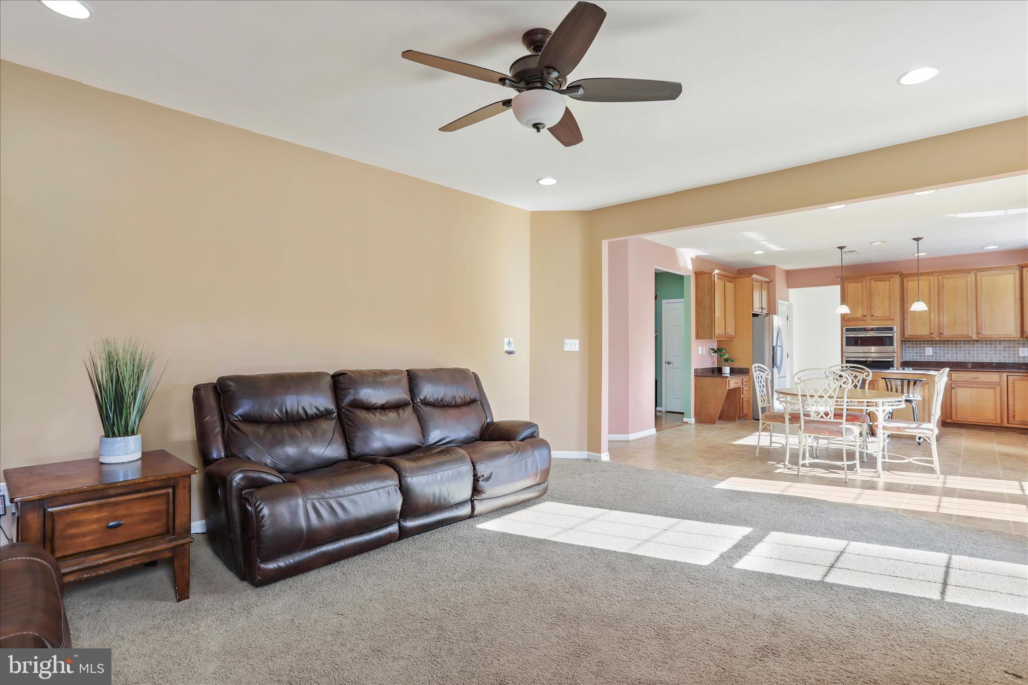 DEMORY FARM - Residential