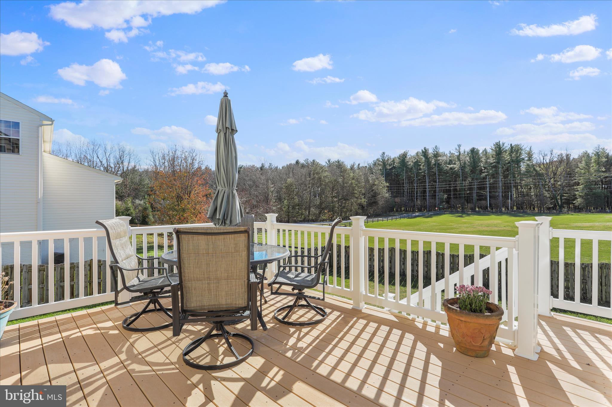 DEMORY FARM - Residential