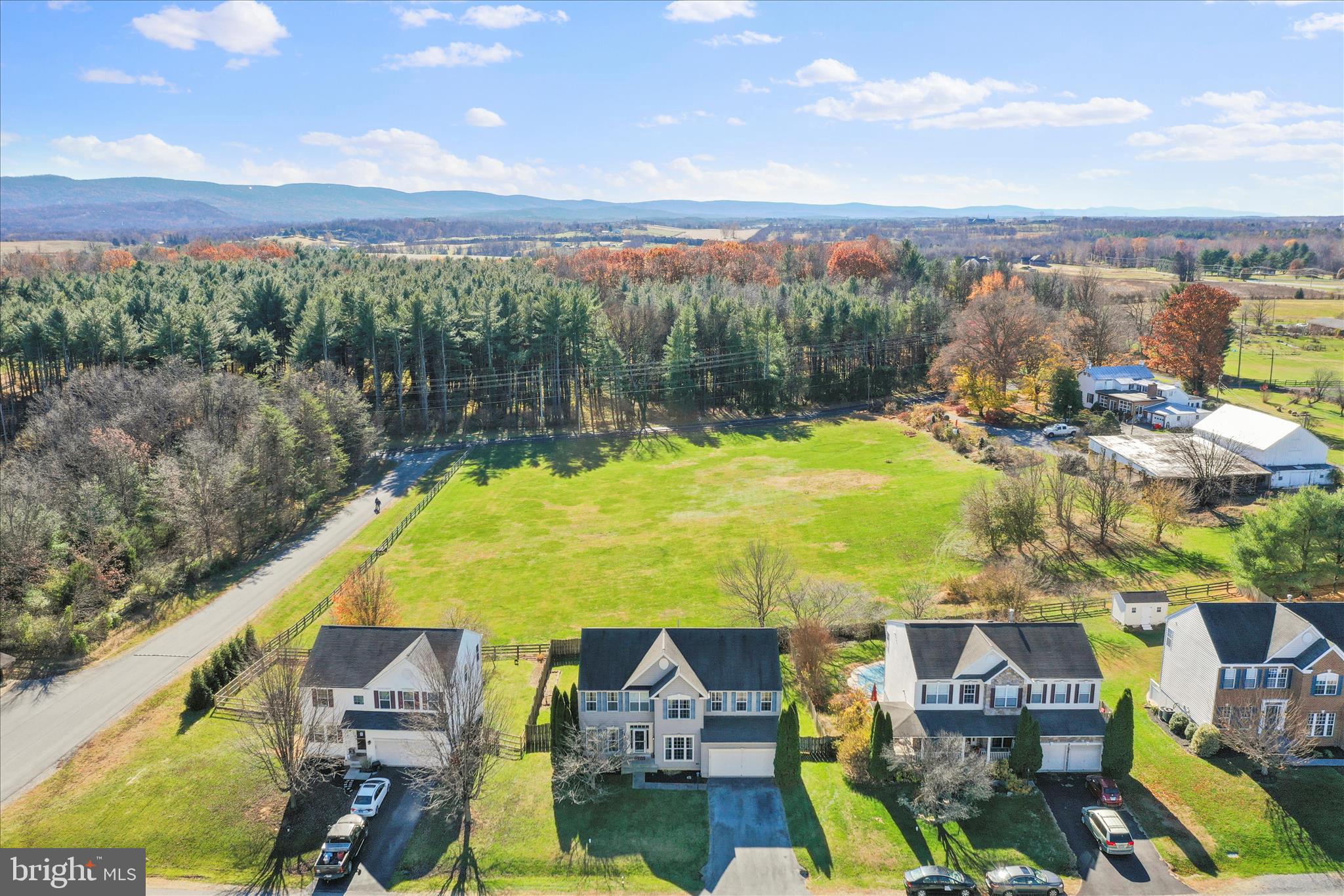 DEMORY FARM - Residential