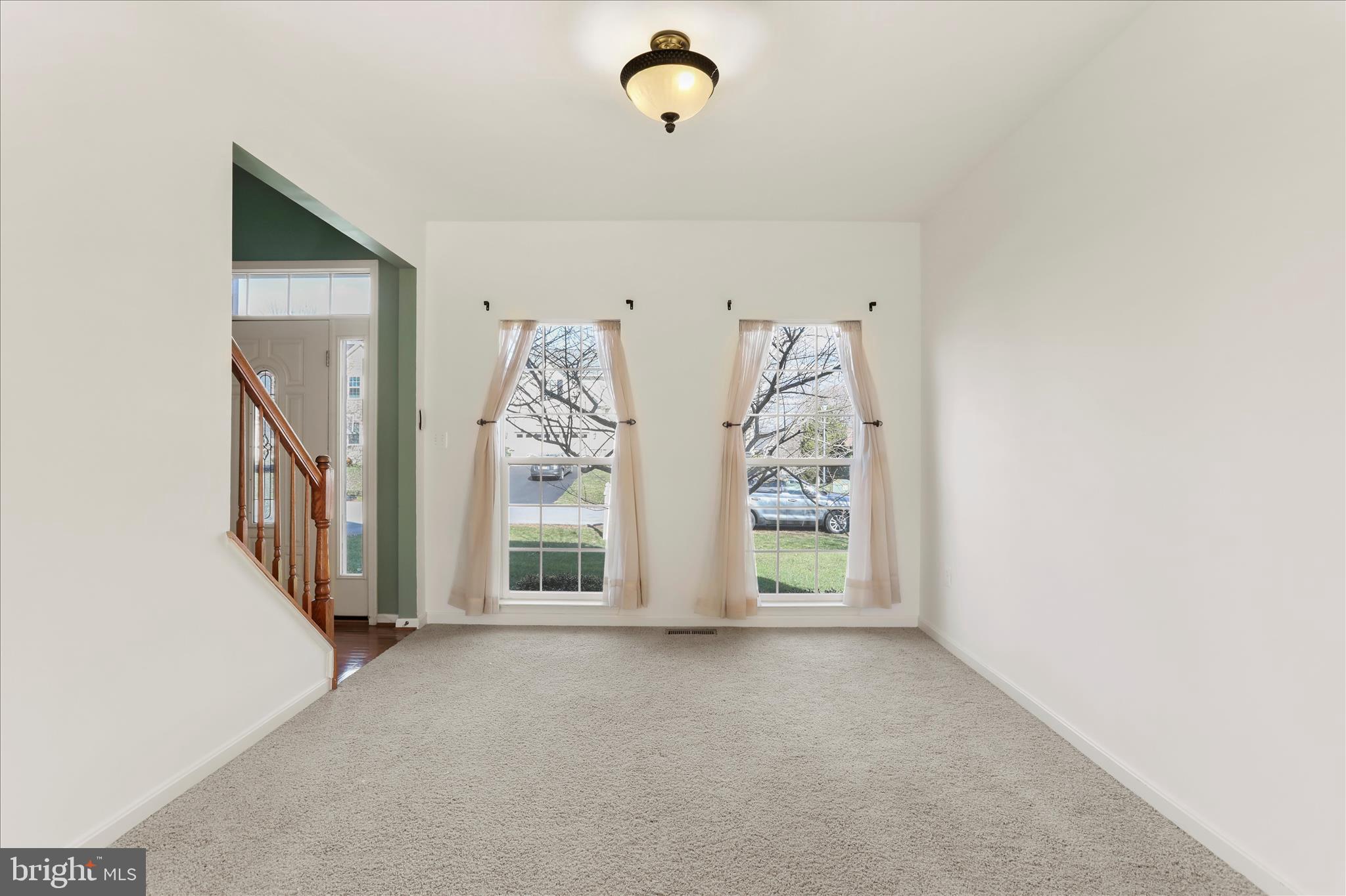 DEMORY FARM - Residential