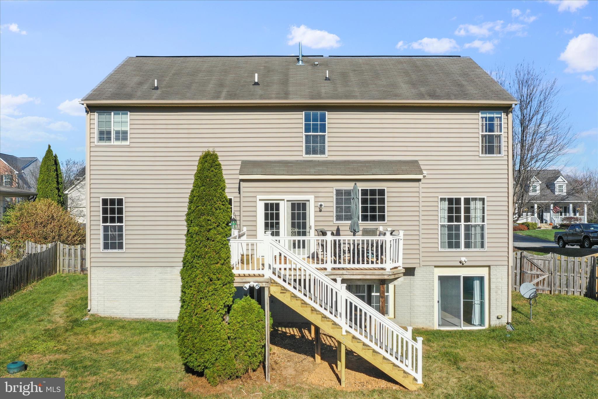 DEMORY FARM - Residential