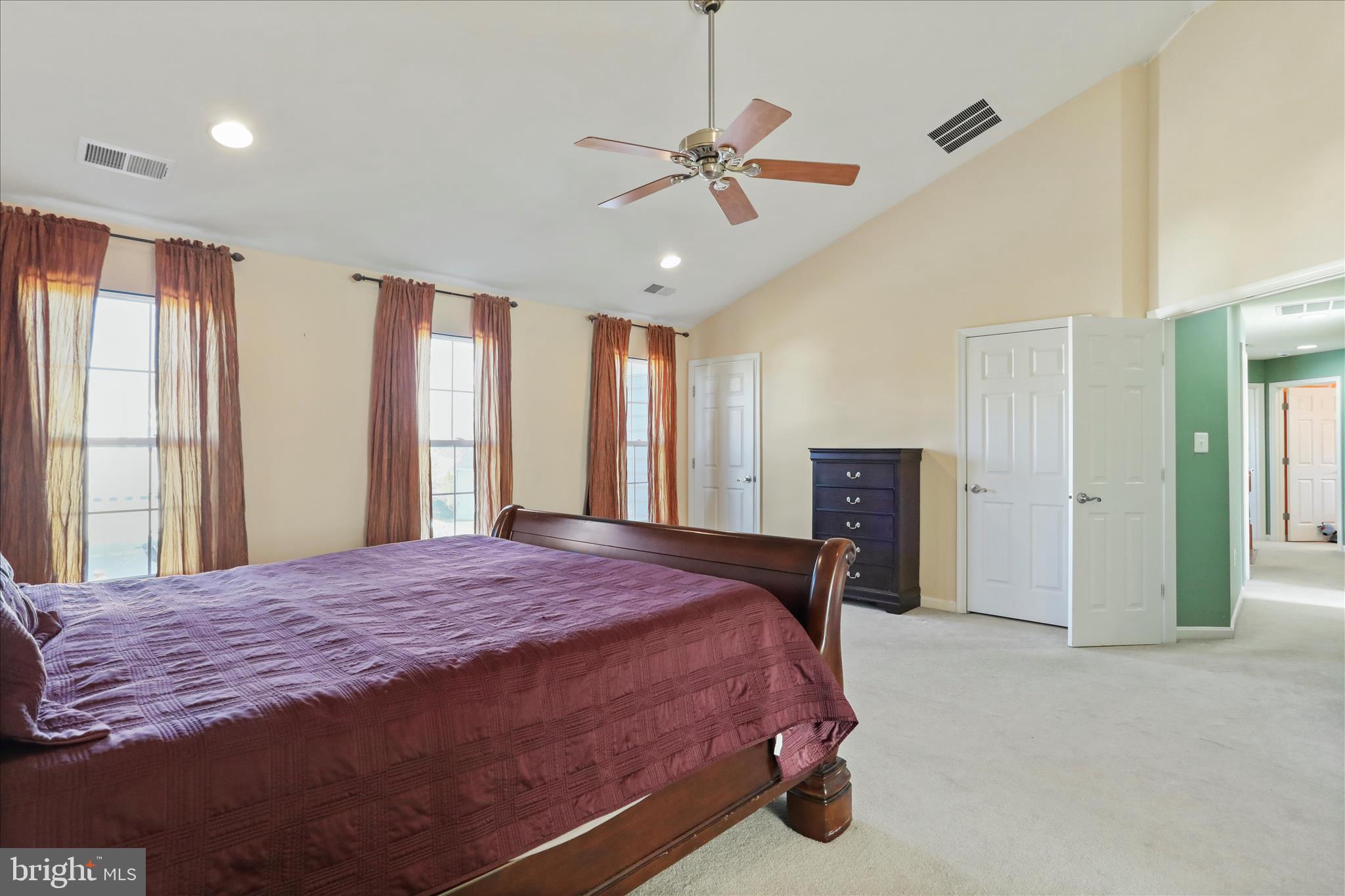 DEMORY FARM - Residential