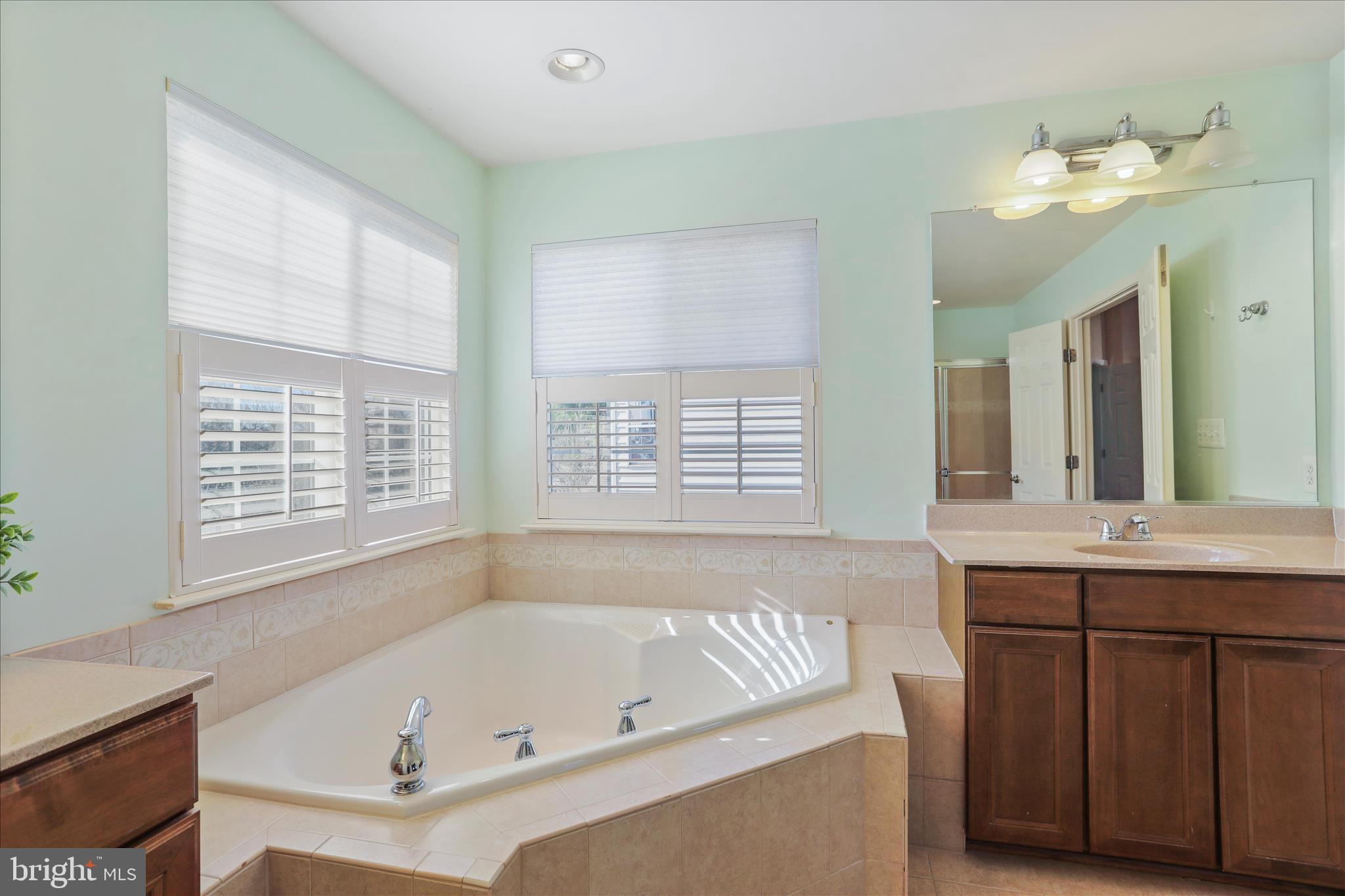 DEMORY FARM - Residential