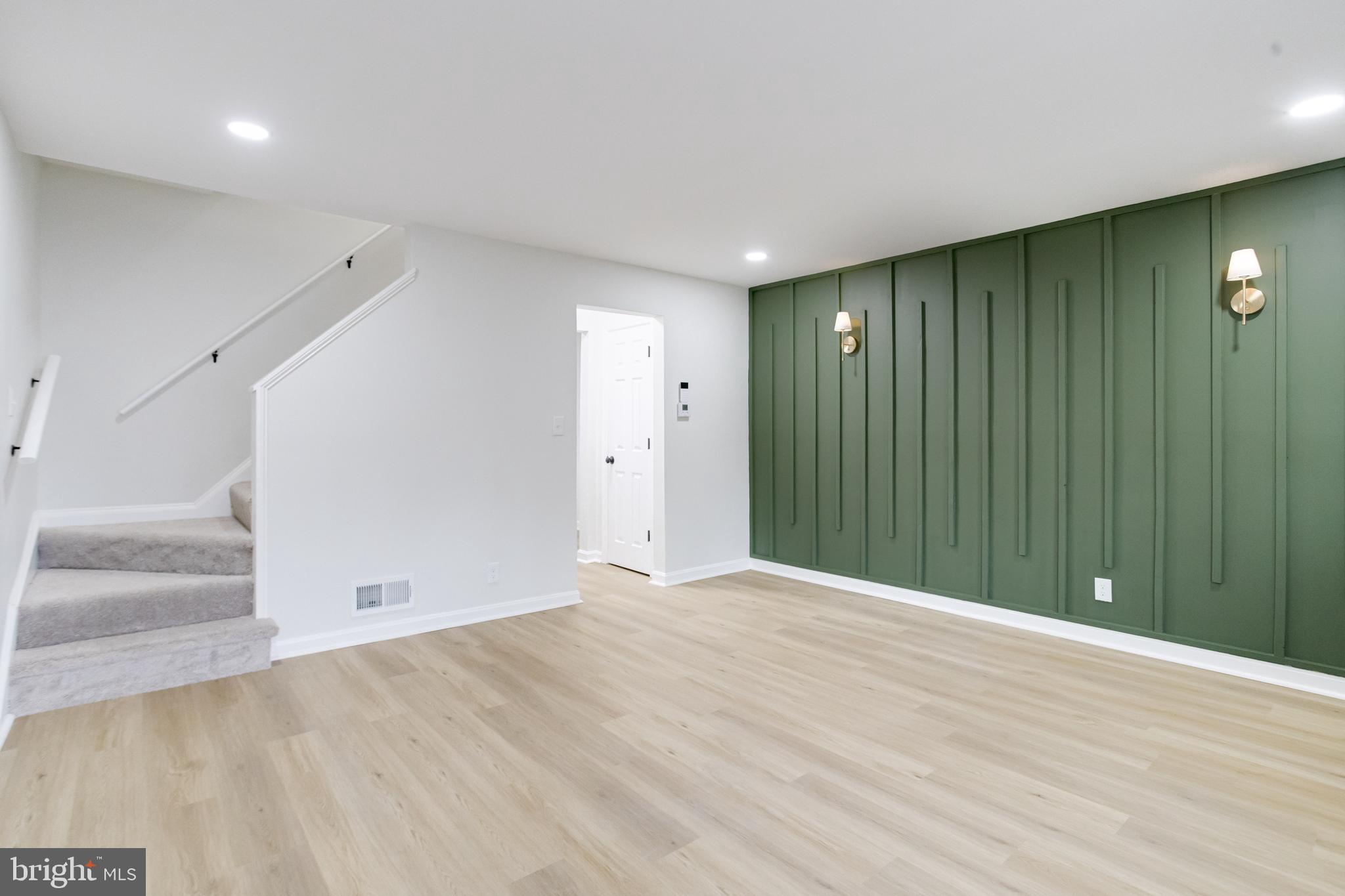 BROOKLYN PARK - Residential