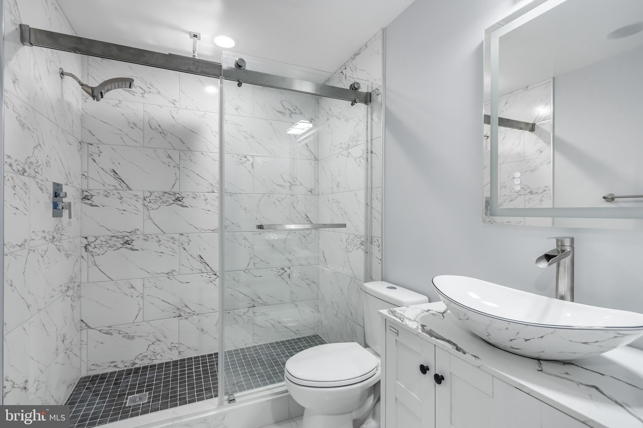 CHELTENHAM WOODS - Residential