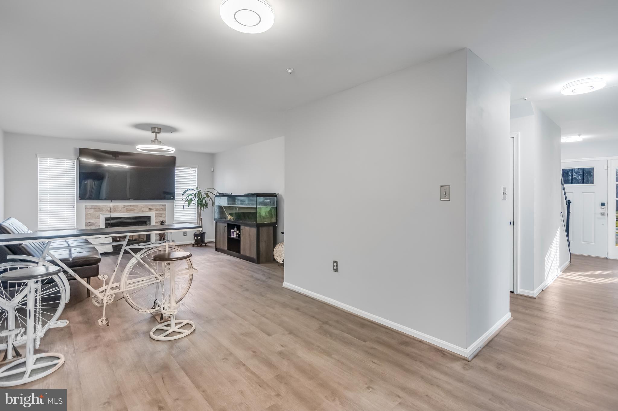 CHELTENHAM WOODS - Residential