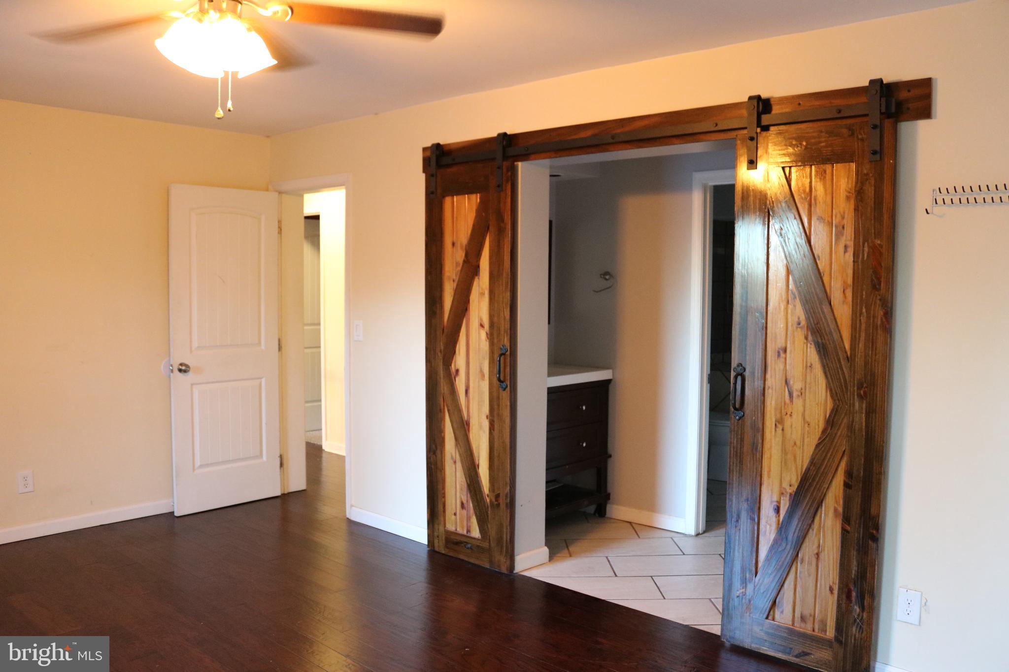 LAUREL HILLS - Residential