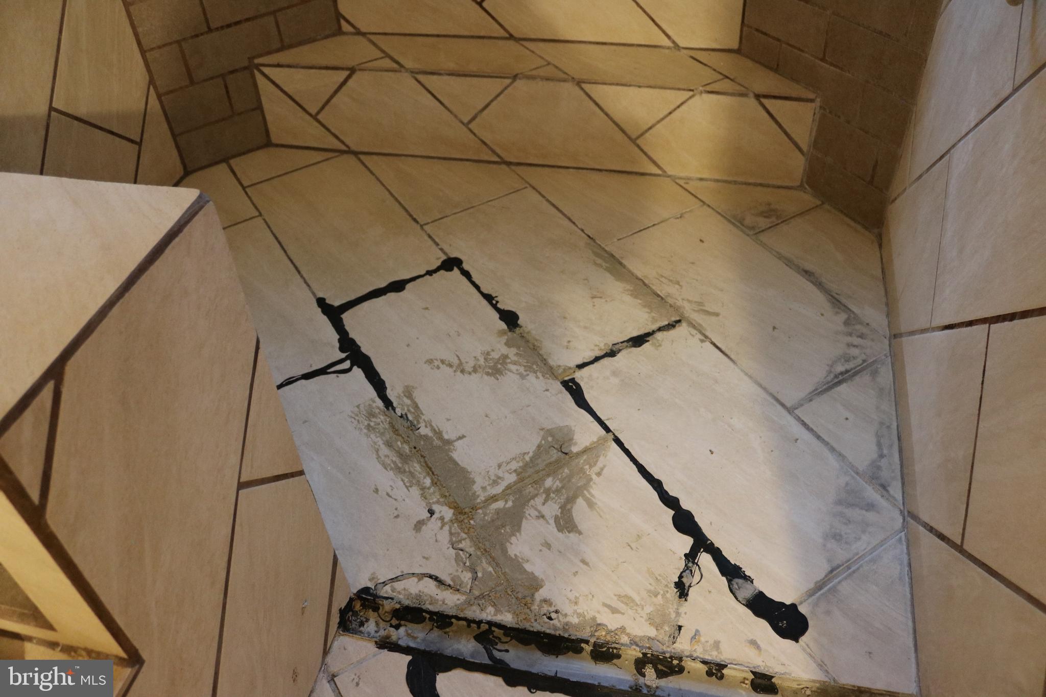 LAUREL HILLS - Residential